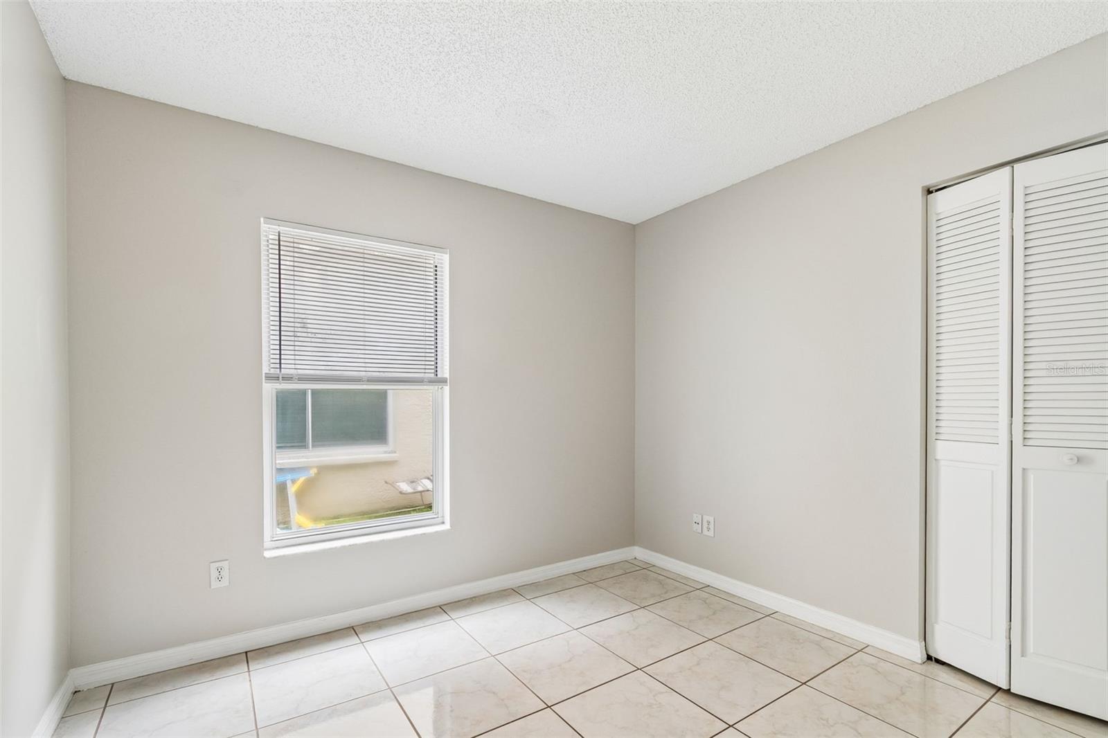 10105 SEA SPRAY PL