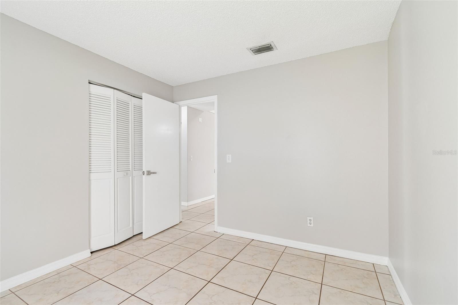 10105 SEA SPRAY PL