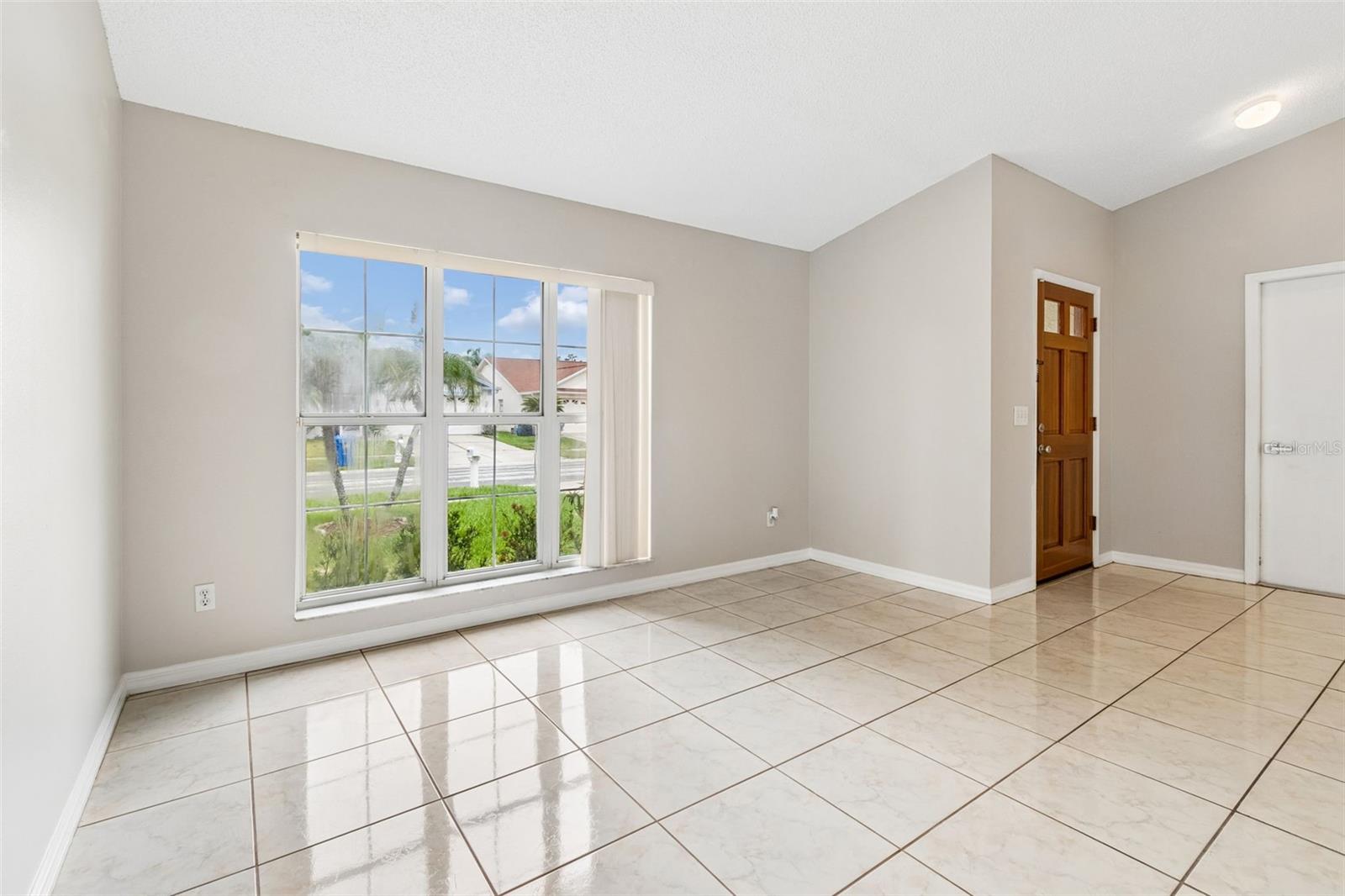10105 SEA SPRAY PL