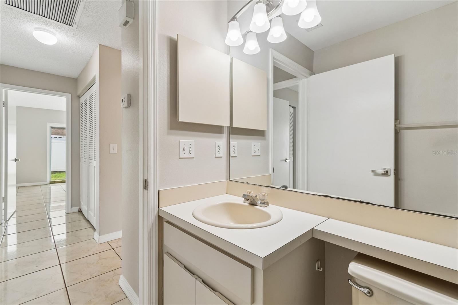10105 SEA SPRAY PL