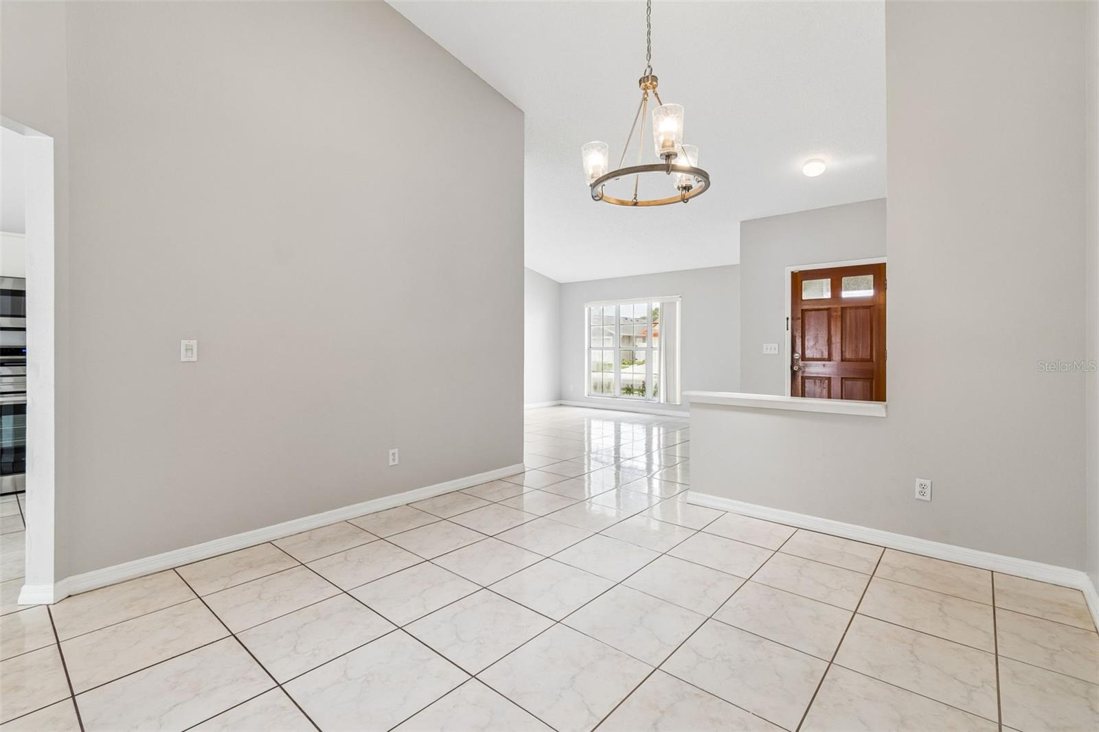 10105 SEA SPRAY PL