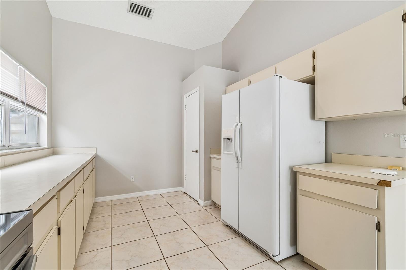 10105 SEA SPRAY PL