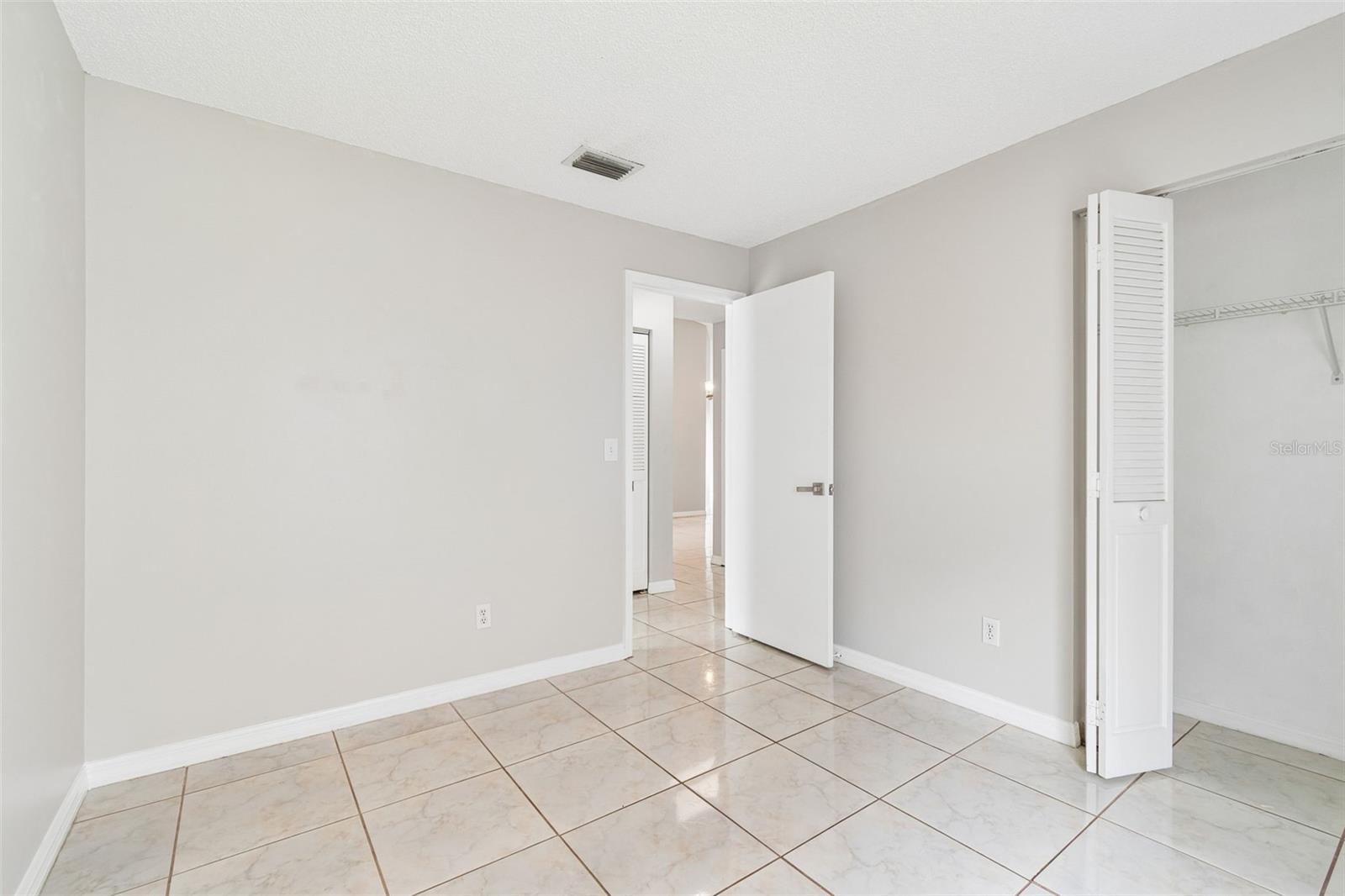 10105 SEA SPRAY PL