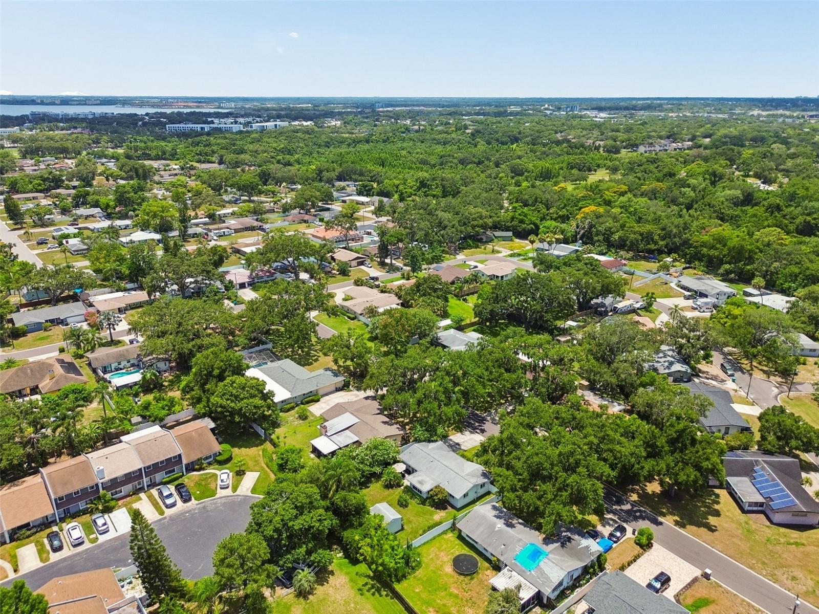 1207 KAPOK CIR