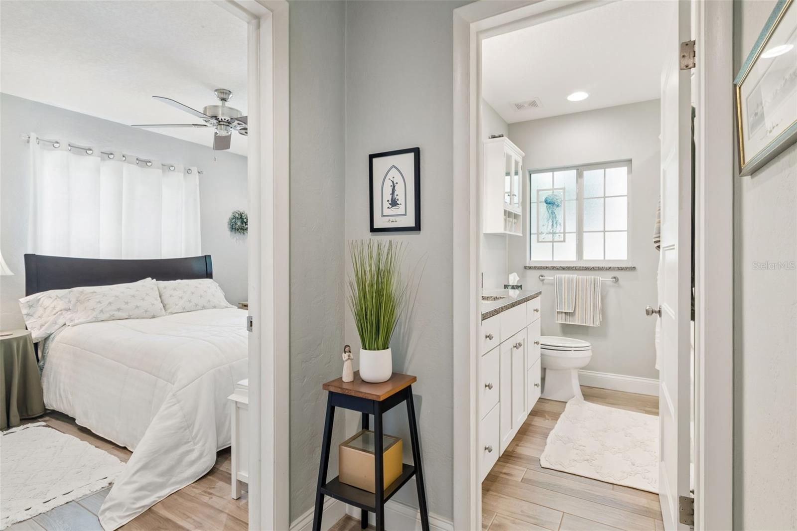 1207 KAPOK CIR