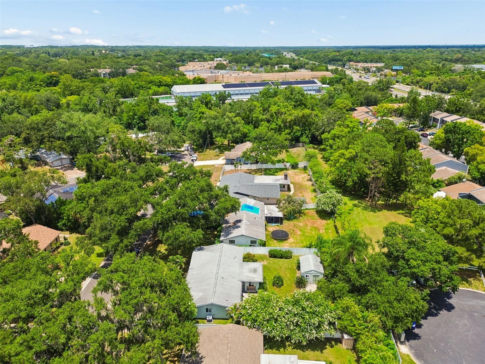 1207 KAPOK CIR