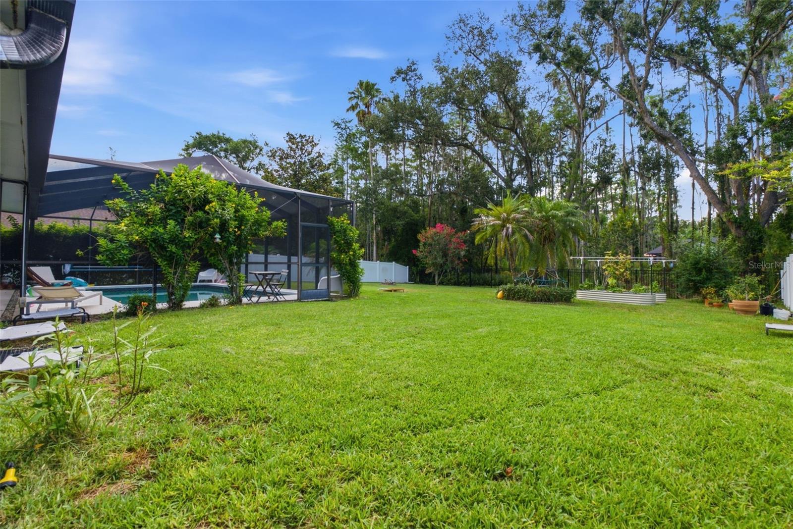 16909 ROLLING ROCK DR