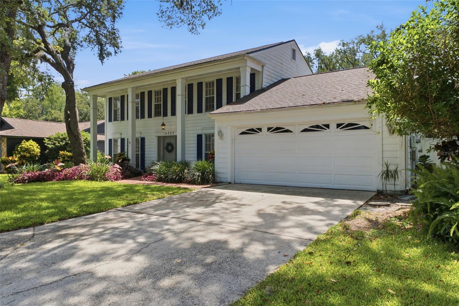 16909 ROLLING ROCK DR