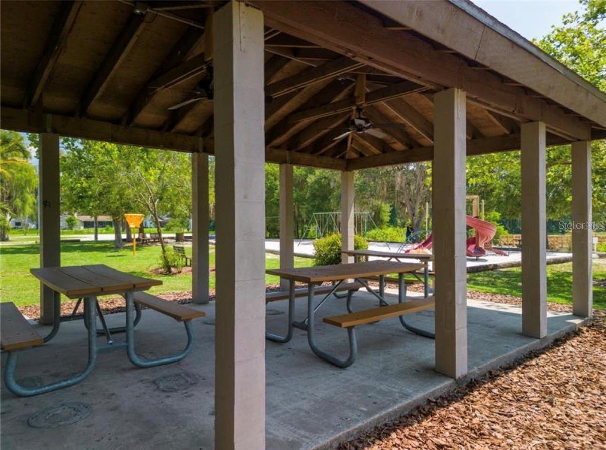 16909 ROLLING ROCK DR