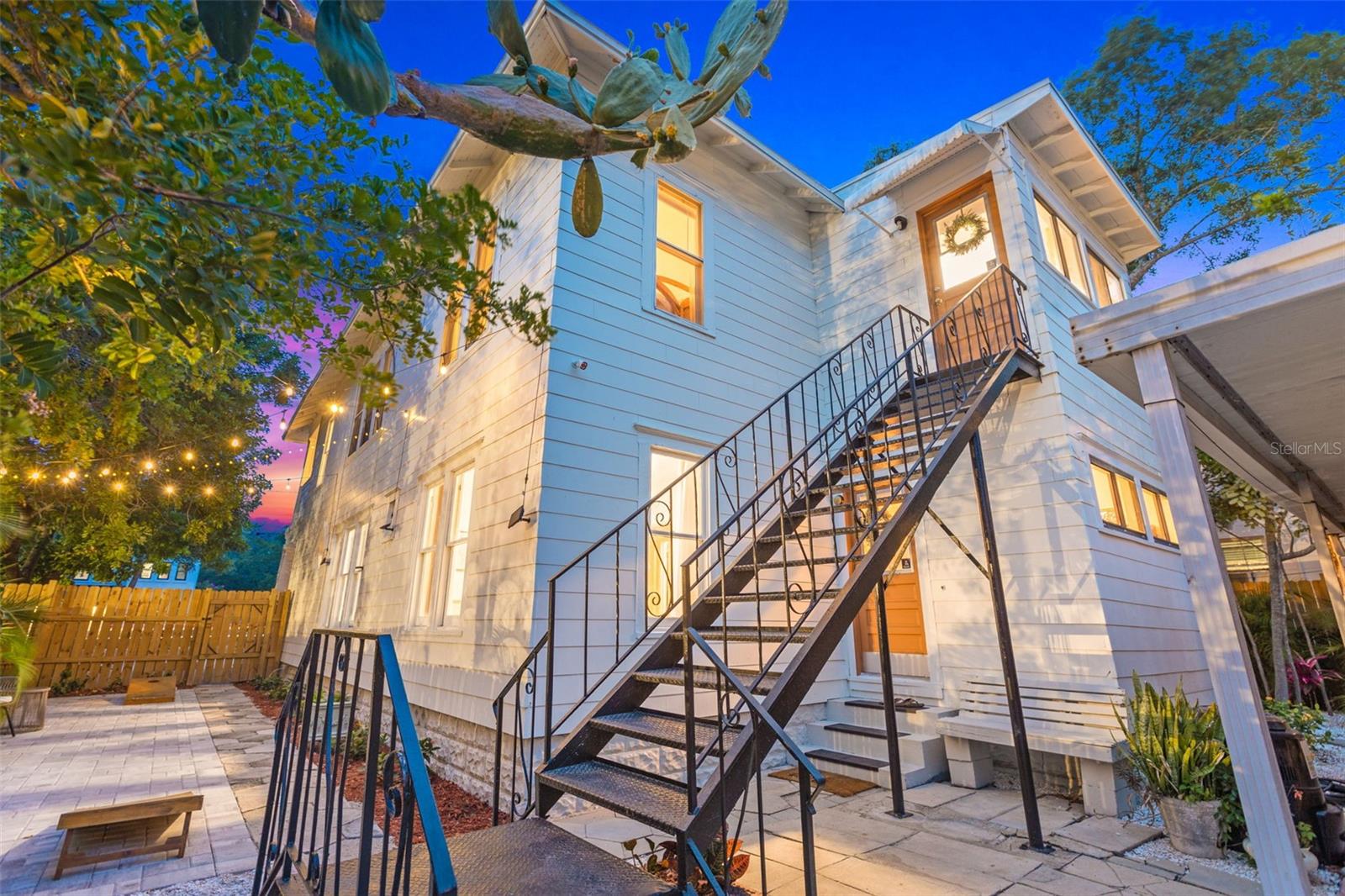 1423 DR MARTIN LUTHER KING JR ST N