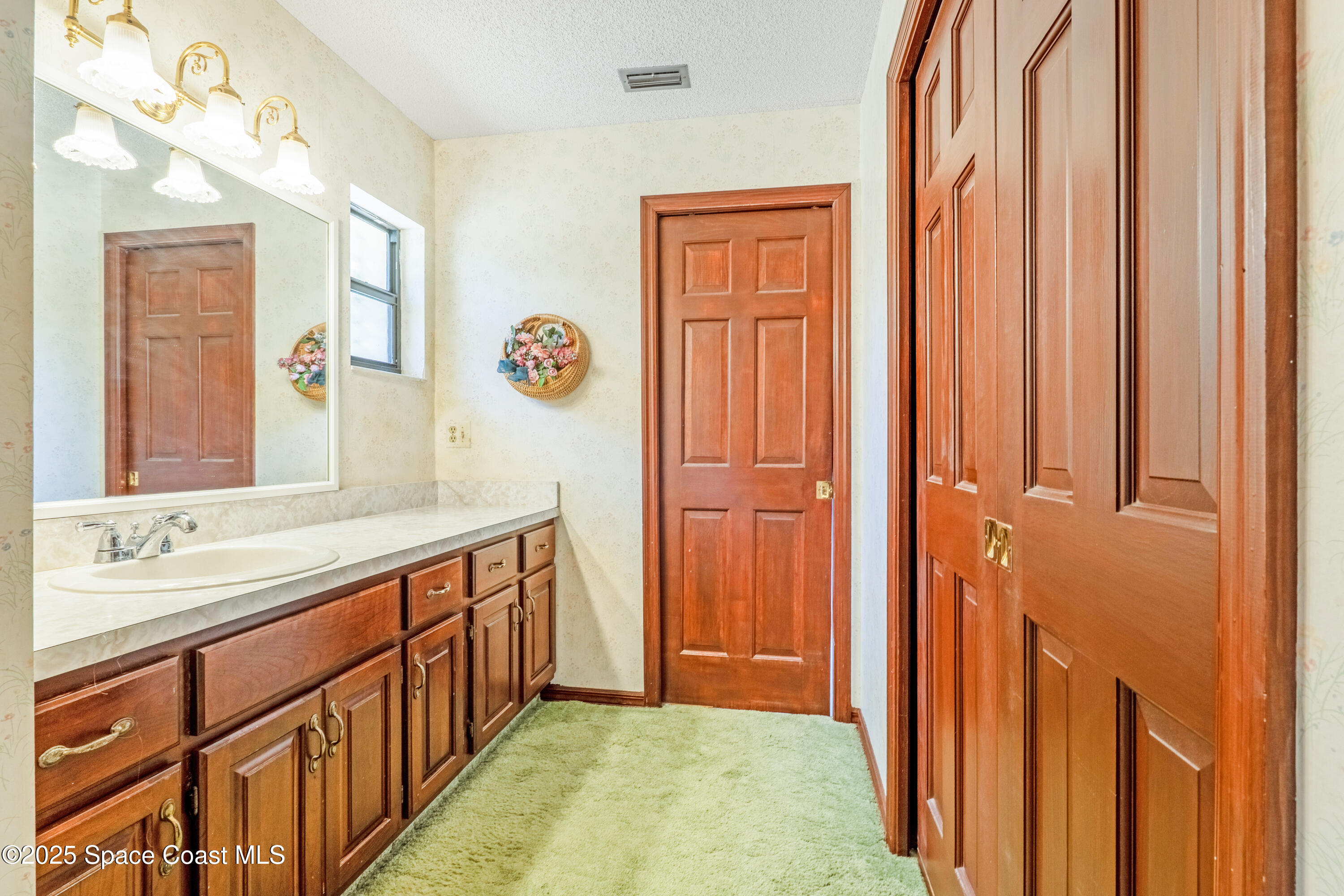 2720 Gator Trail