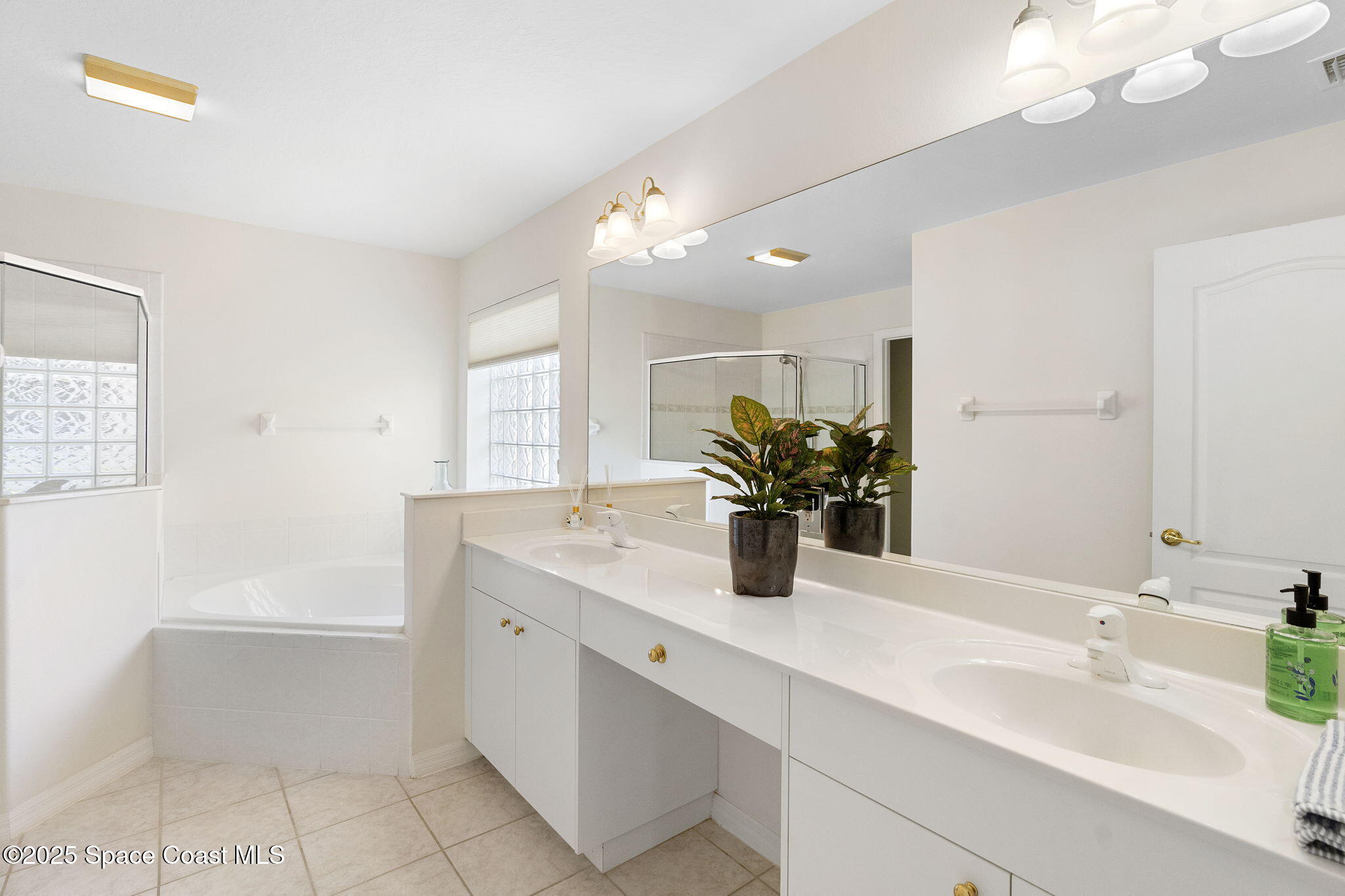 1530 Perdido Court