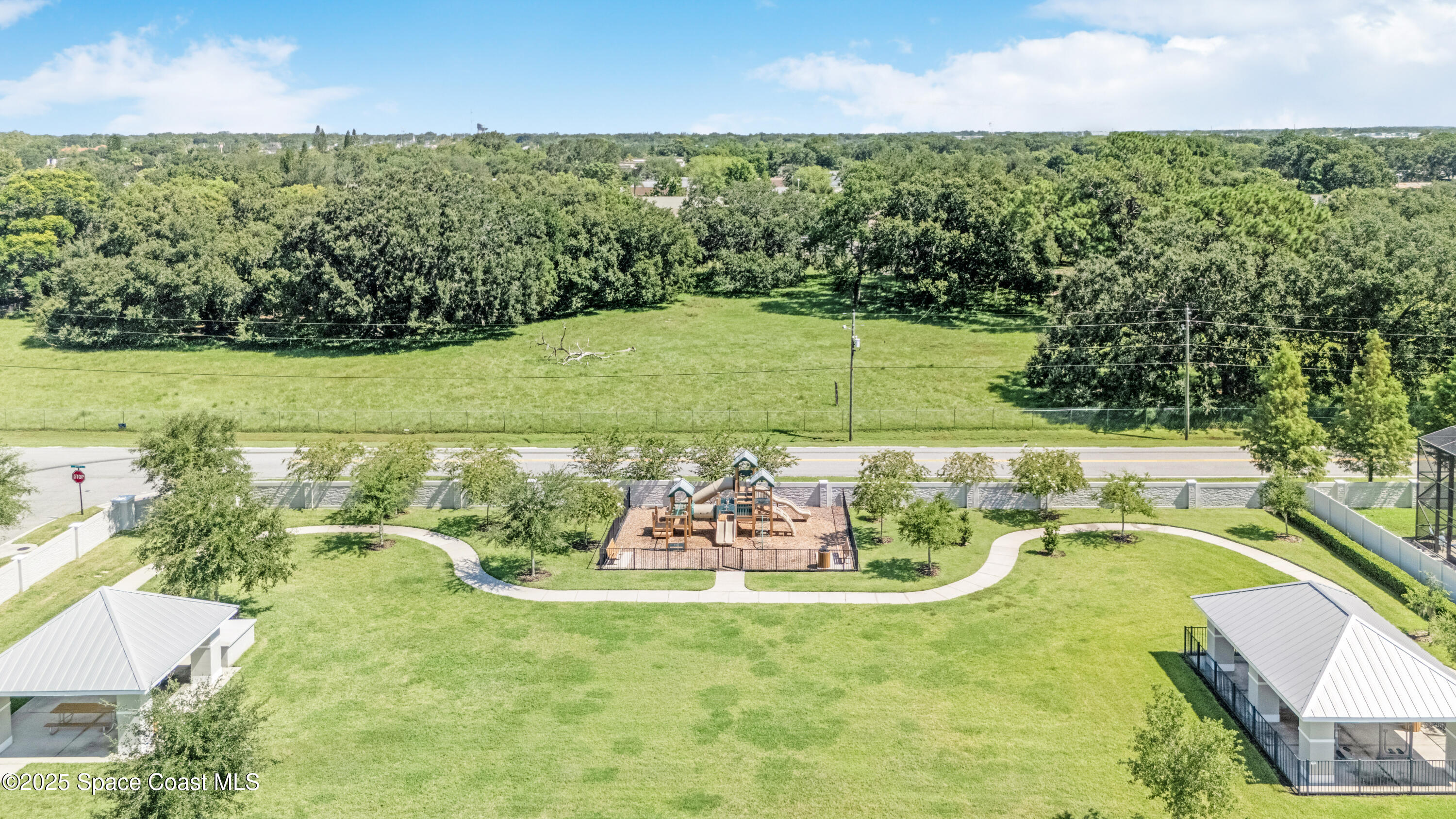 1626 Highbanks Circle