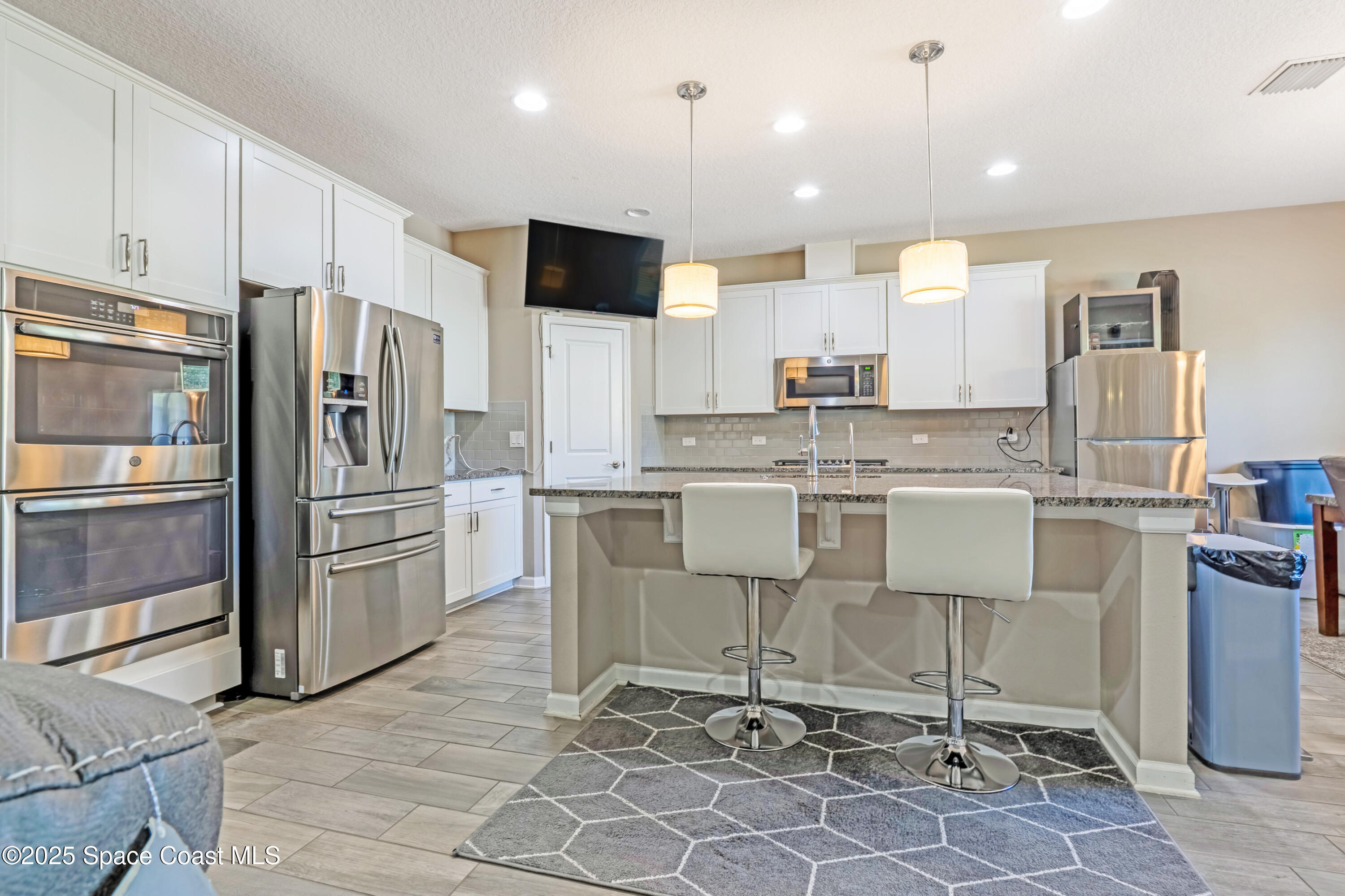 1626 Highbanks Circle