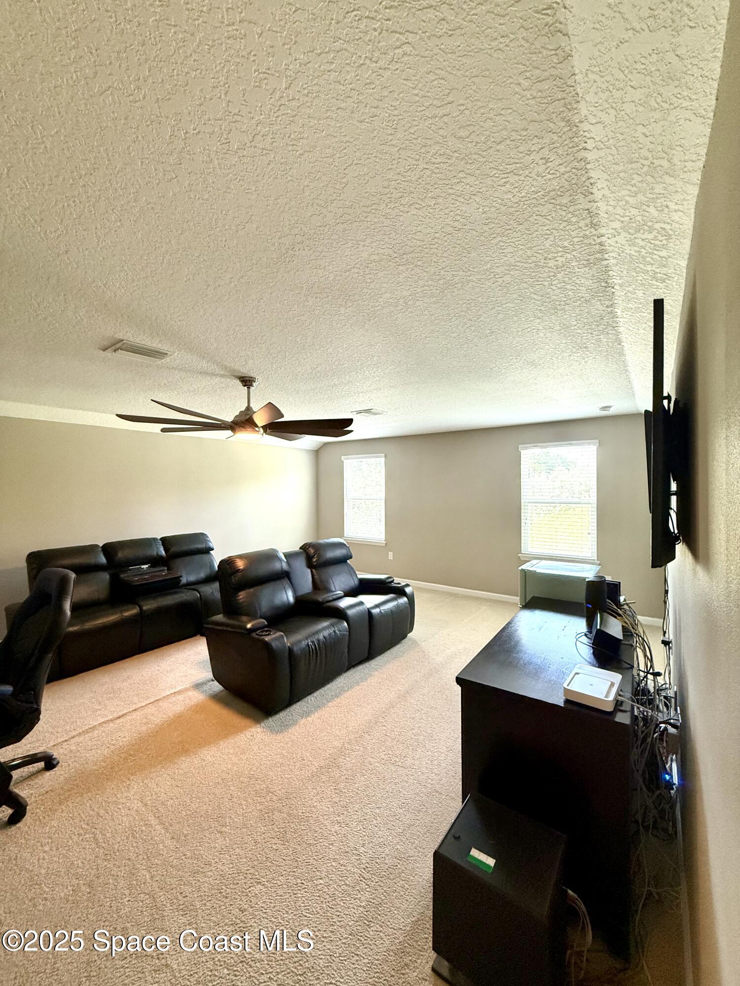 1626 Highbanks Circle