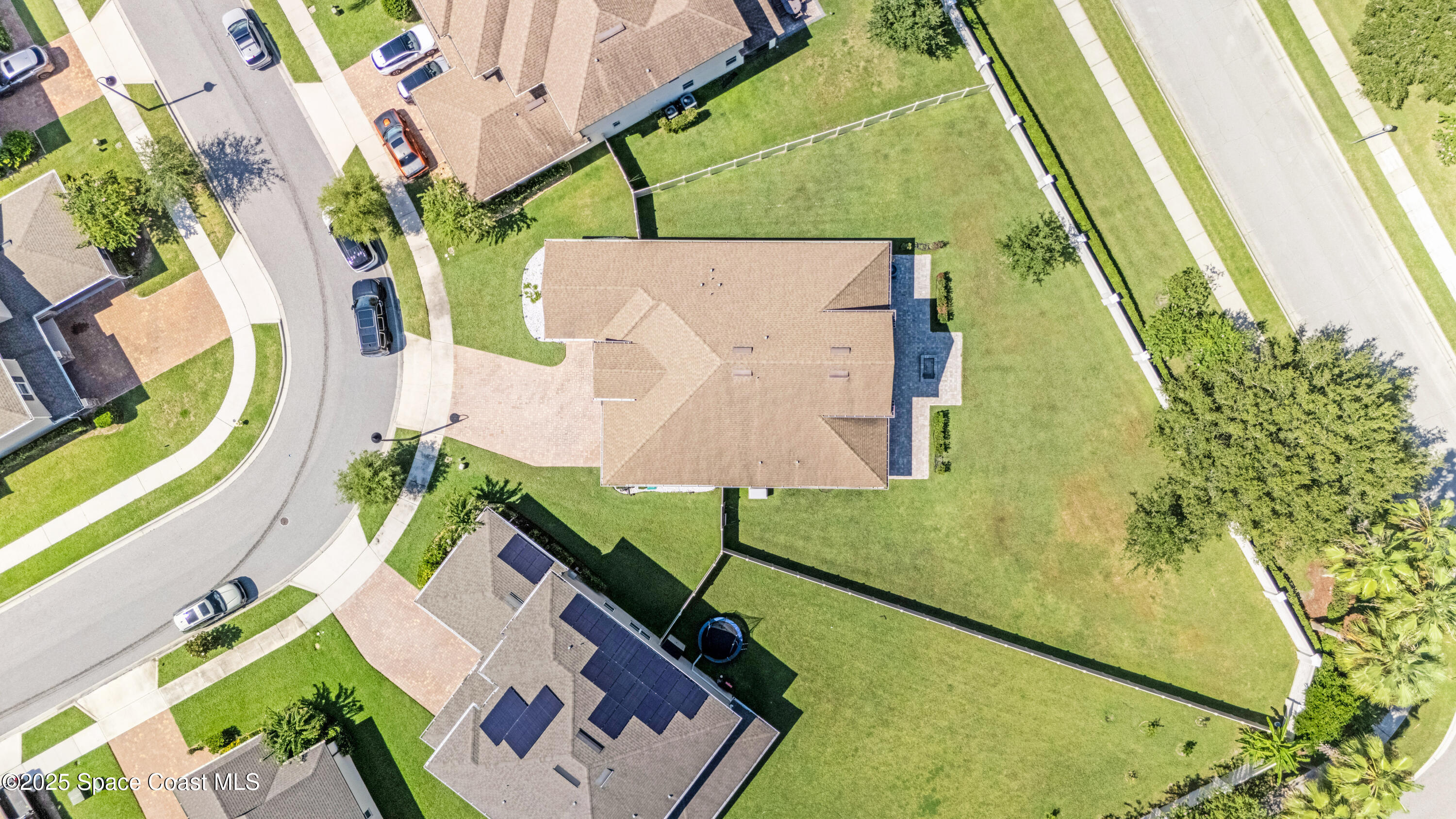 1626 Highbanks Circle