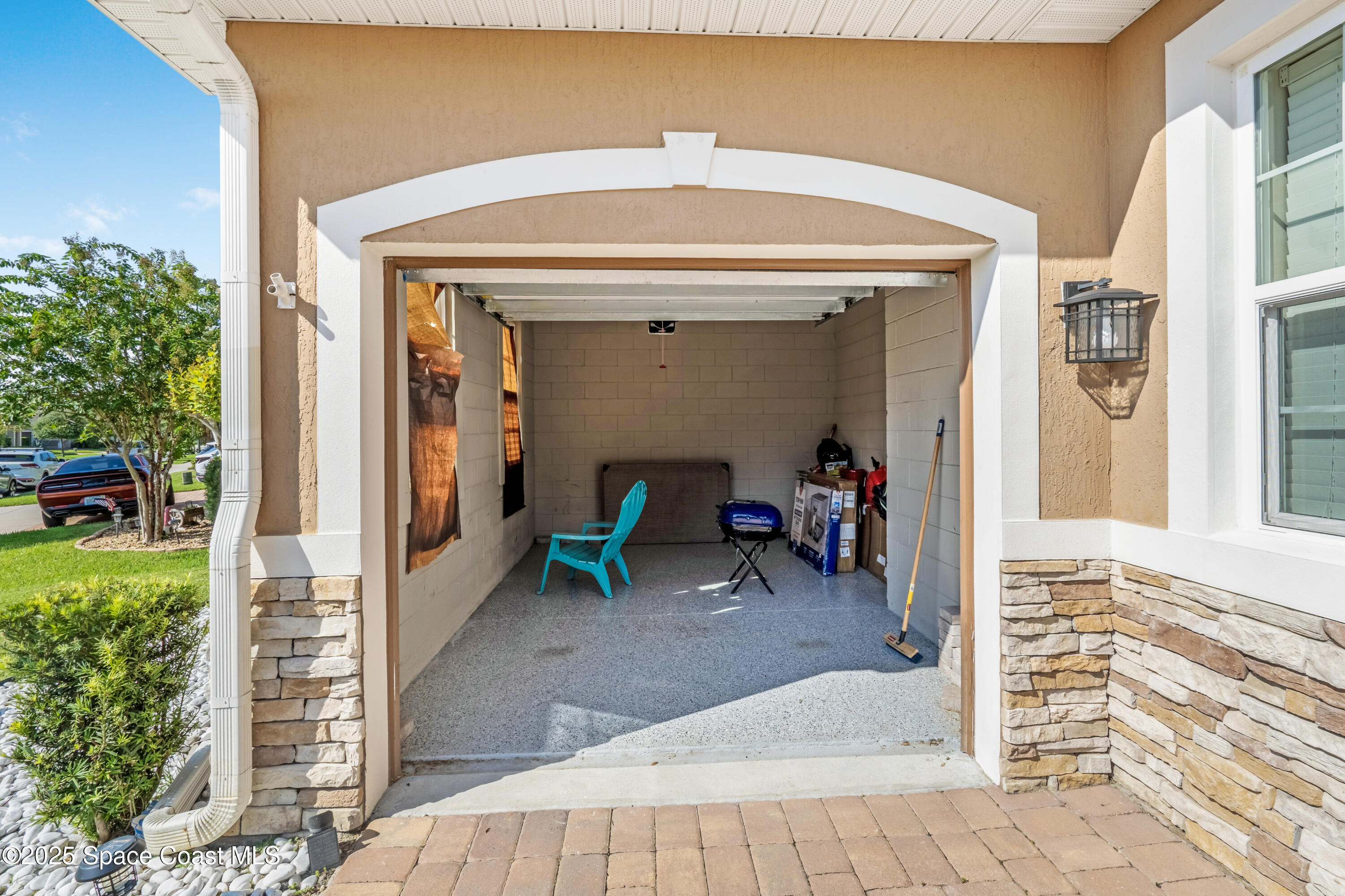 1626 Highbanks Circle