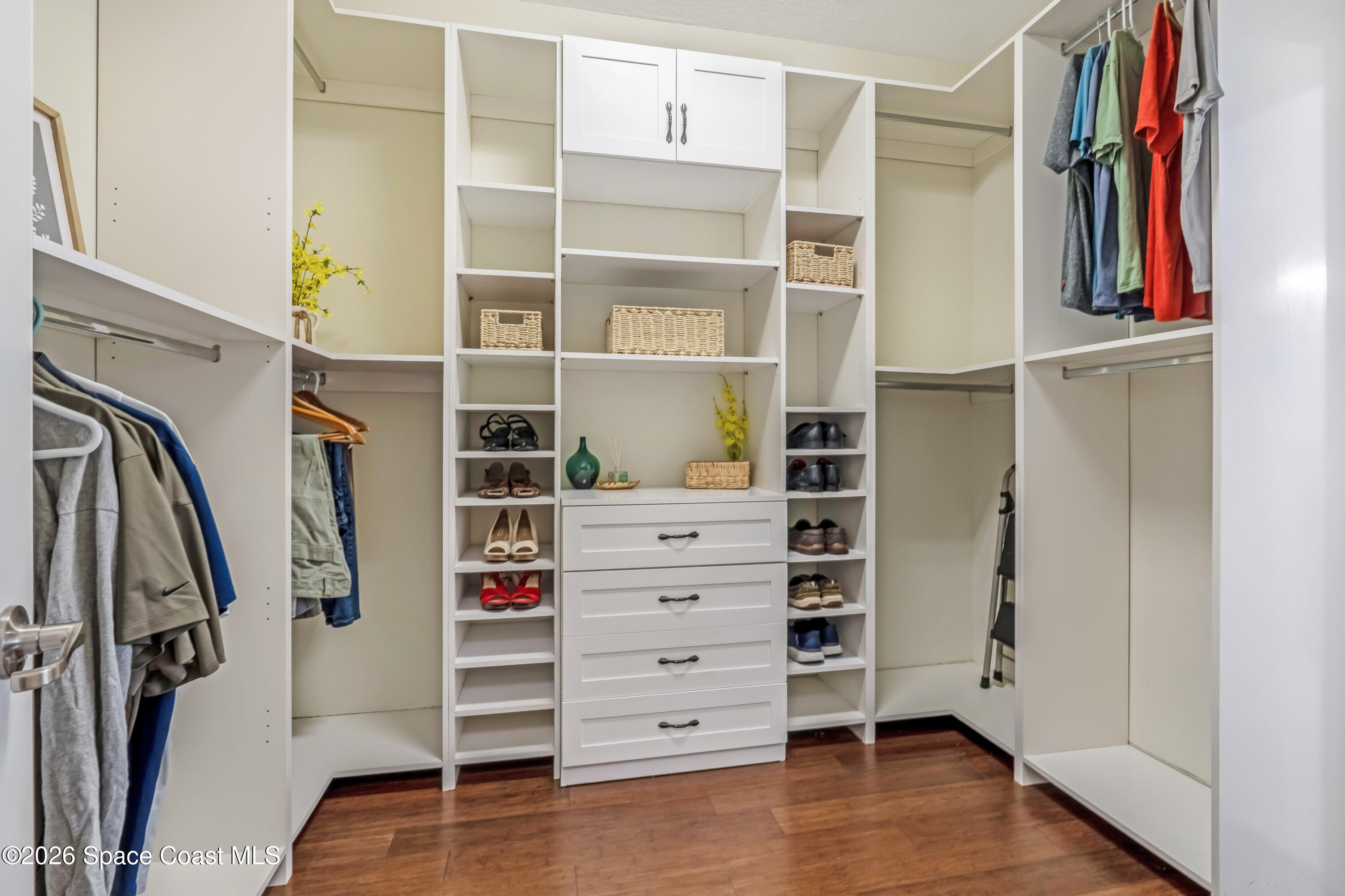 9923 Magnolia Woods Boulevard