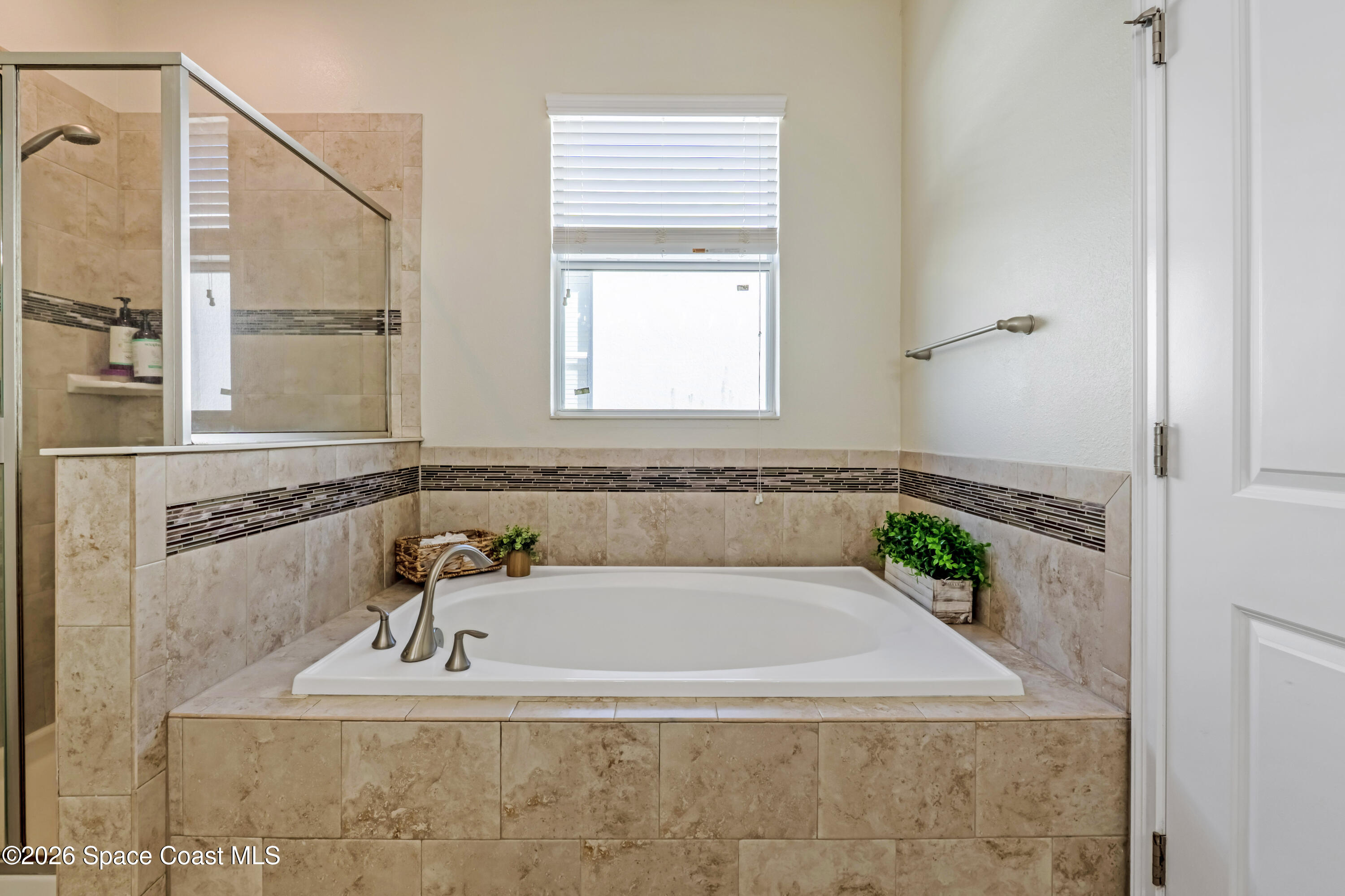 9923 Magnolia Woods Boulevard