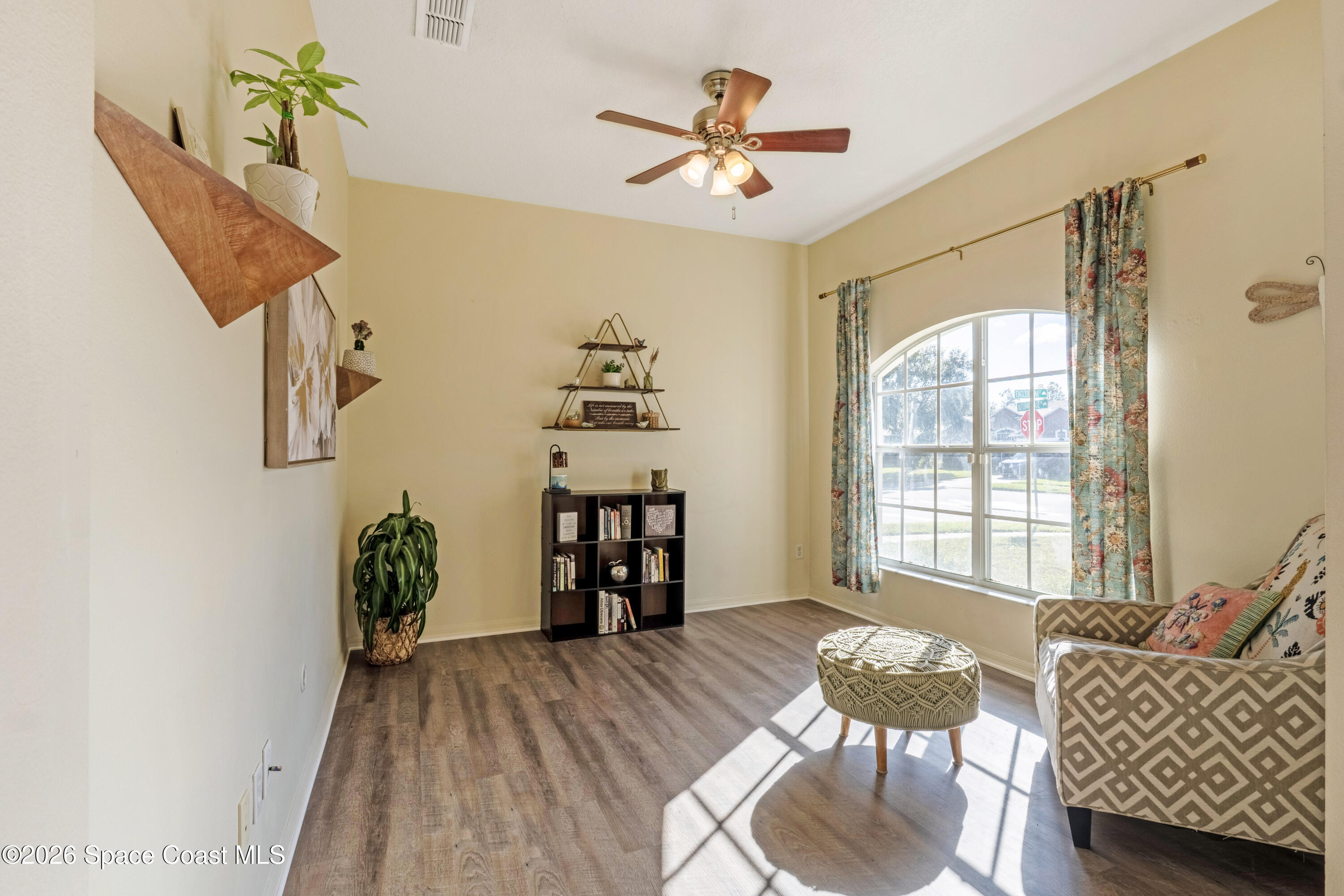 5895 Autumn Chase Circle