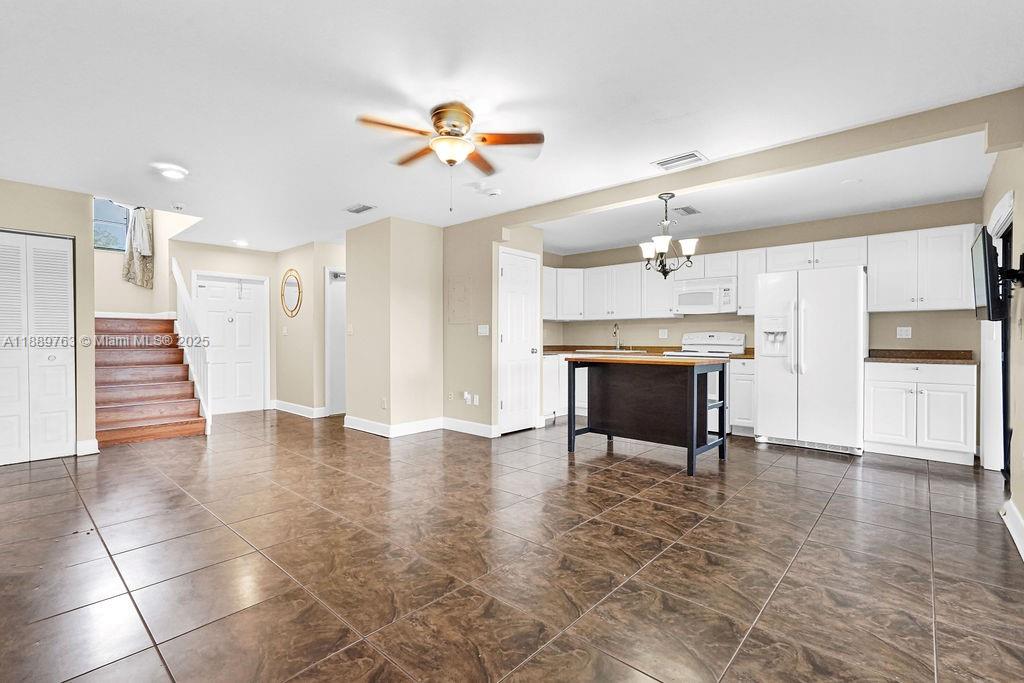 388 NW 103rd Ter # 388