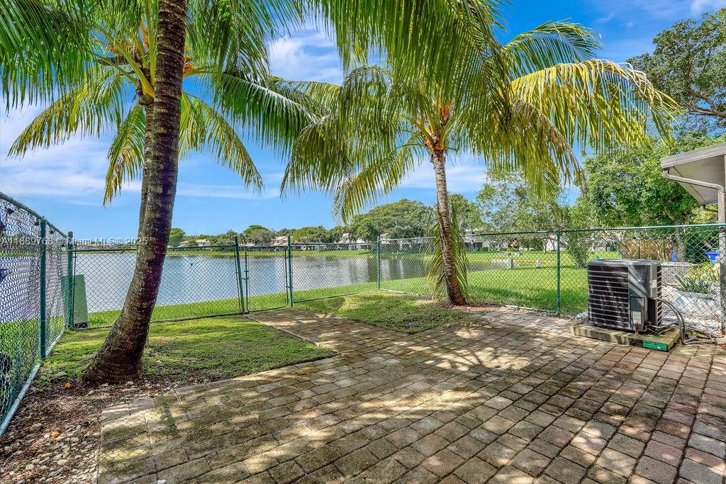 388 NW 103rd Ter # 388
