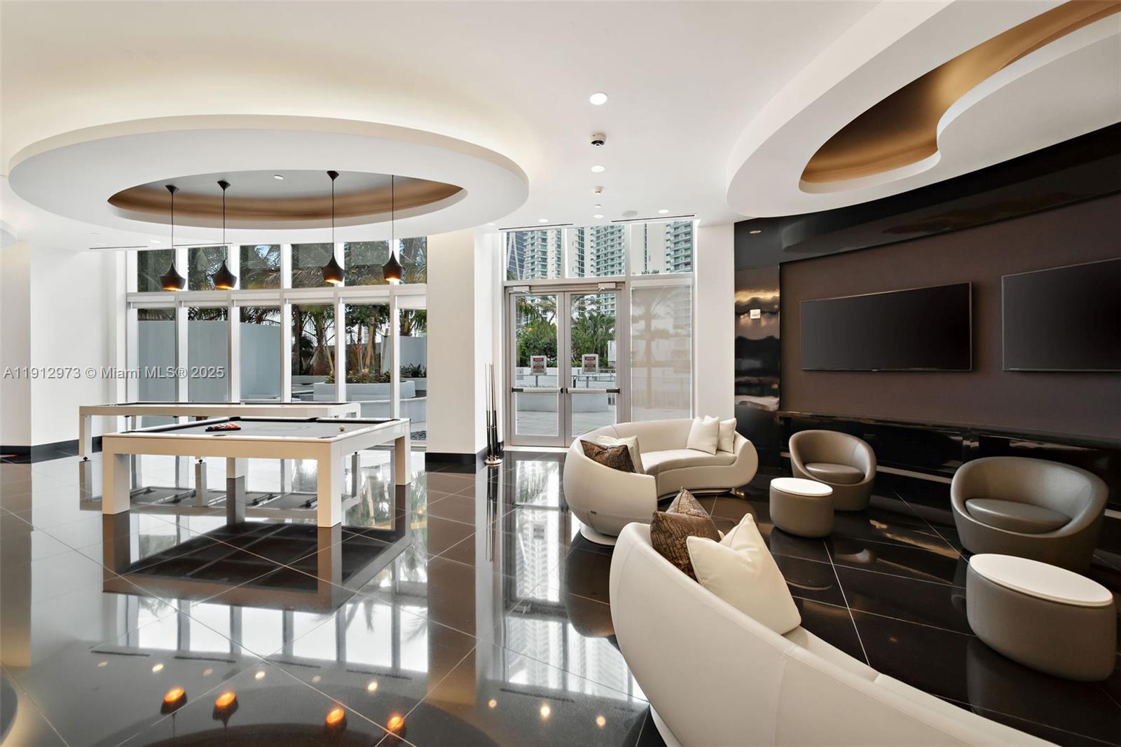 851 NE 1st Ave # 1107