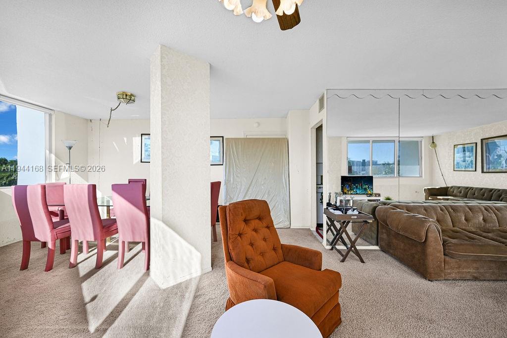 7135 Collins Ave # 435