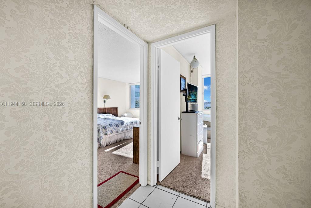 7135 Collins Ave # 435