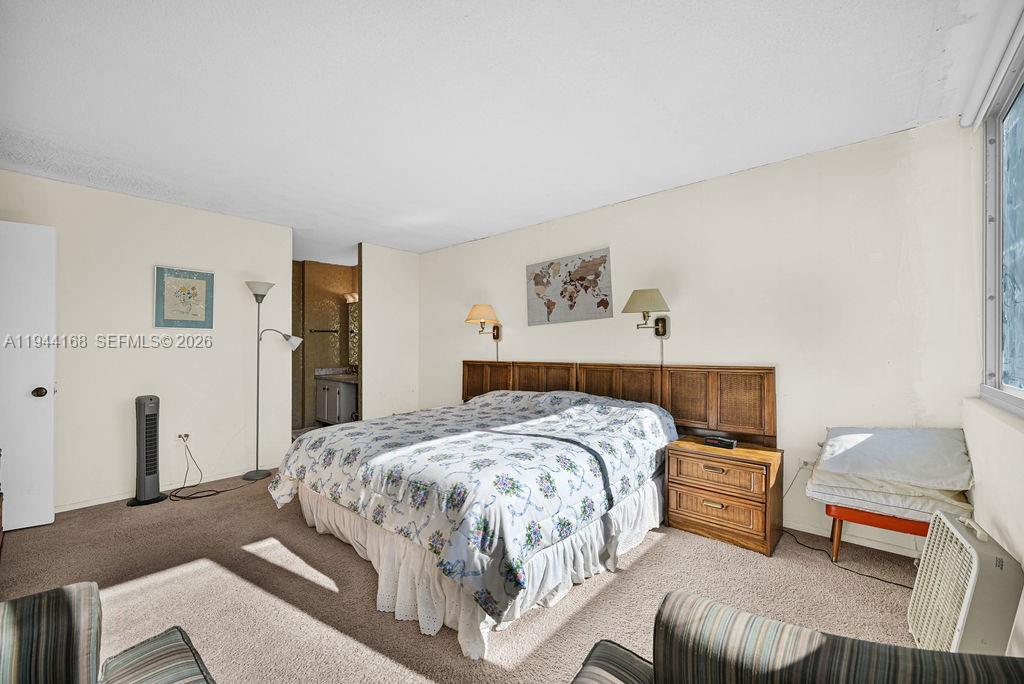 7135 Collins Ave # 435