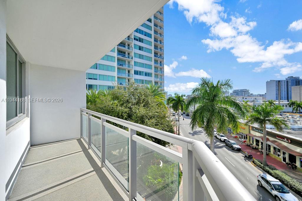 7135 Collins Ave # 435