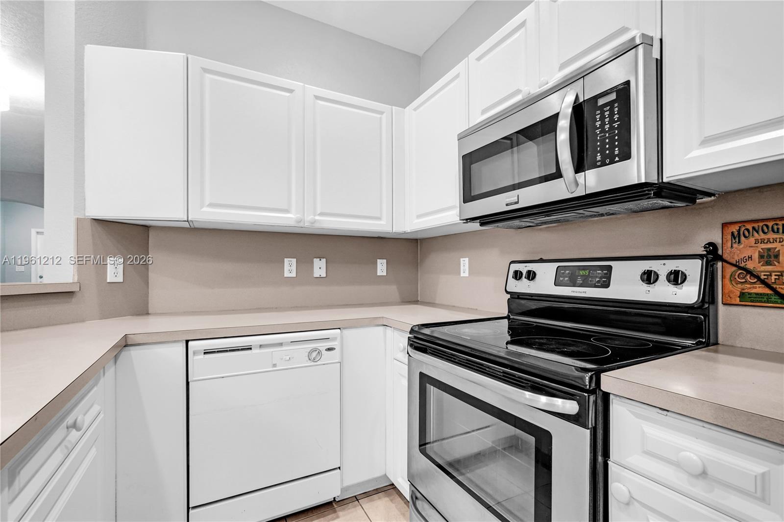 8526 NW 107th Psge # 40 Unit: 4-40