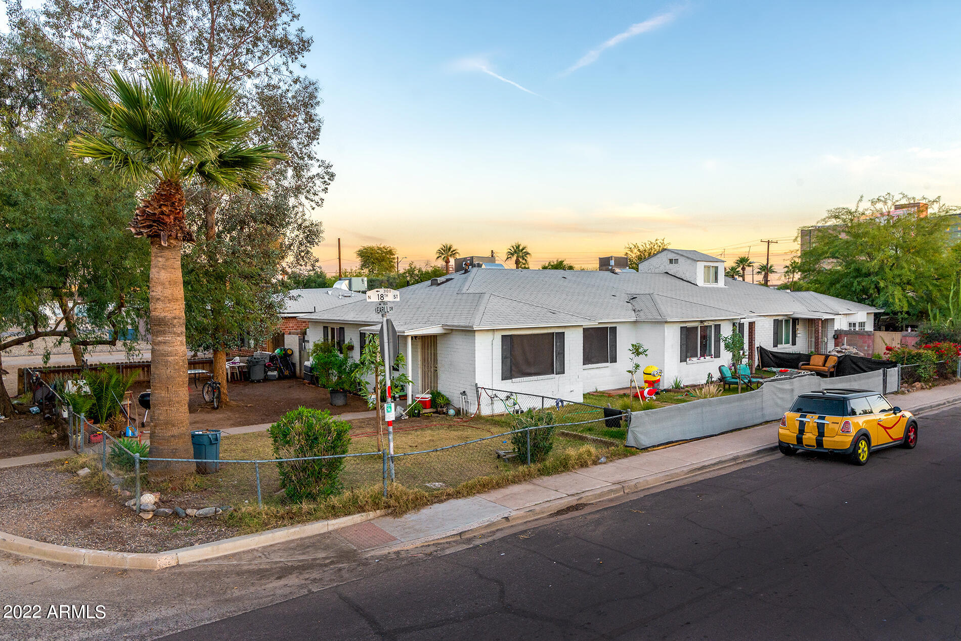 1801 E EARLL Drive
