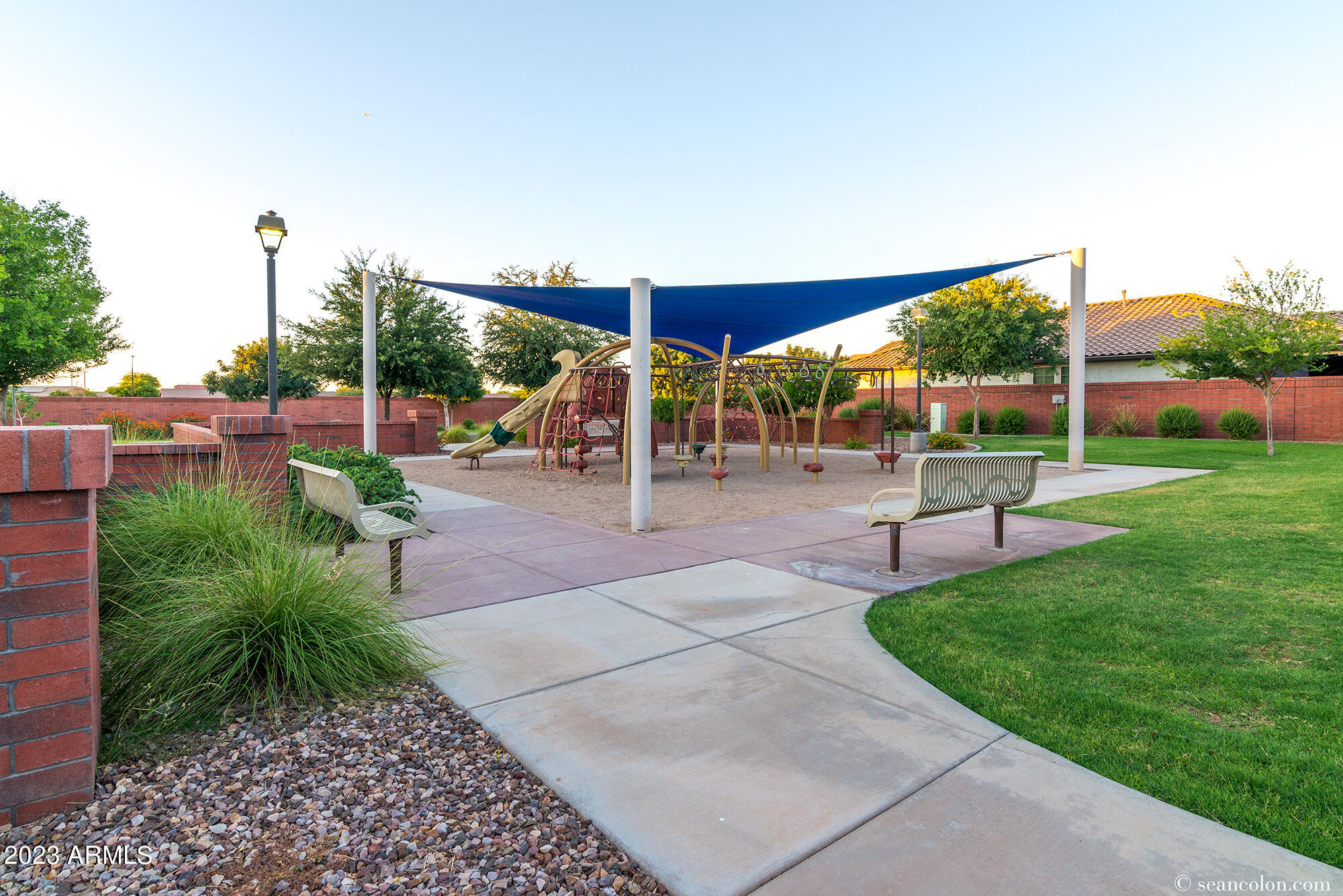 3868 E Gunnell Lane