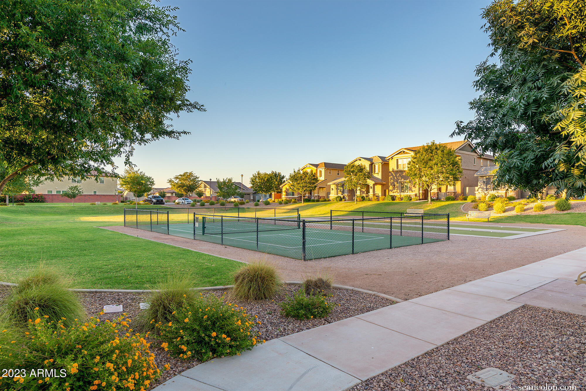 3868 E Gunnell Lane