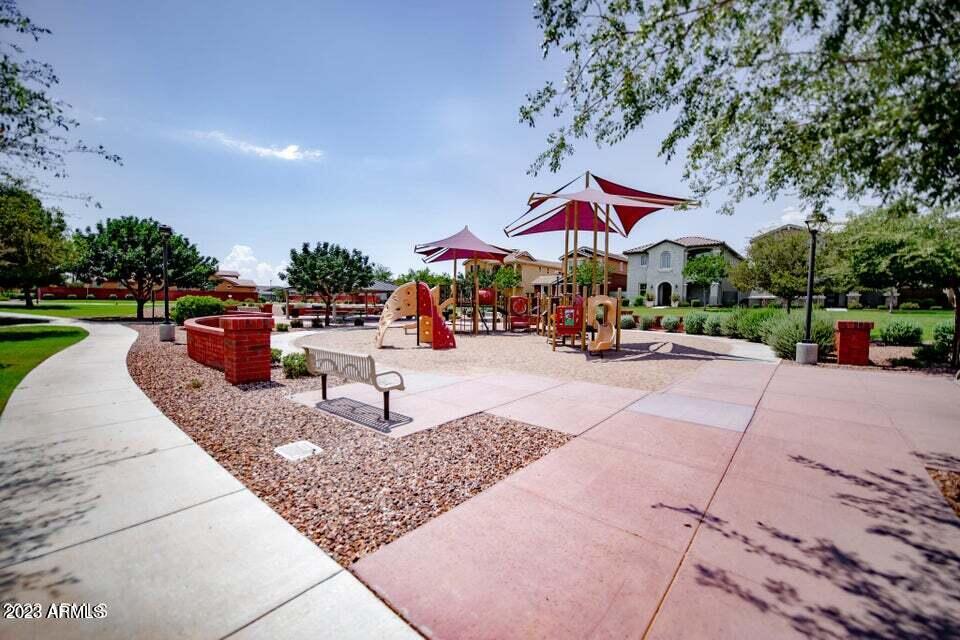 3868 E Gunnell Lane