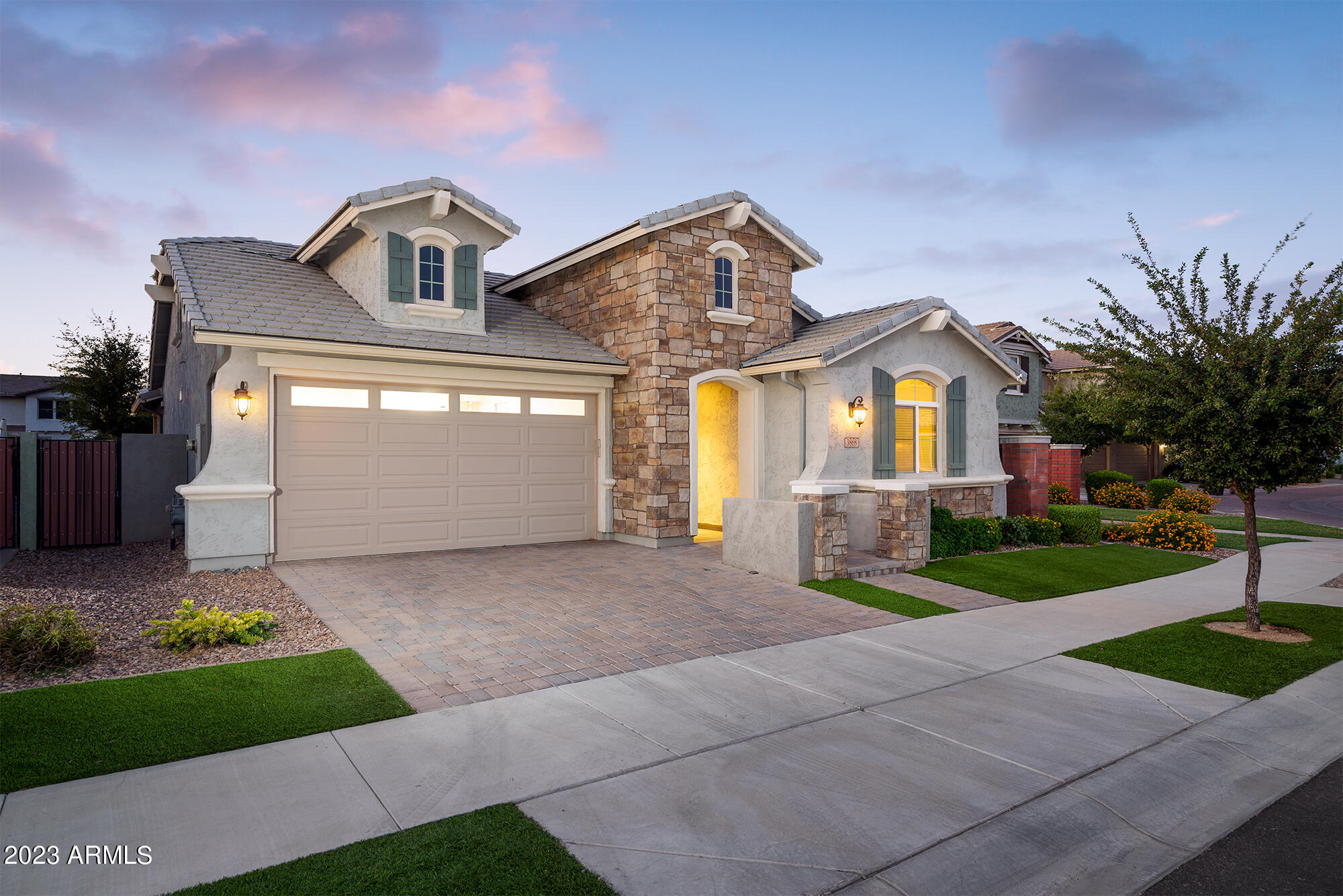 3868 E Gunnell Lane