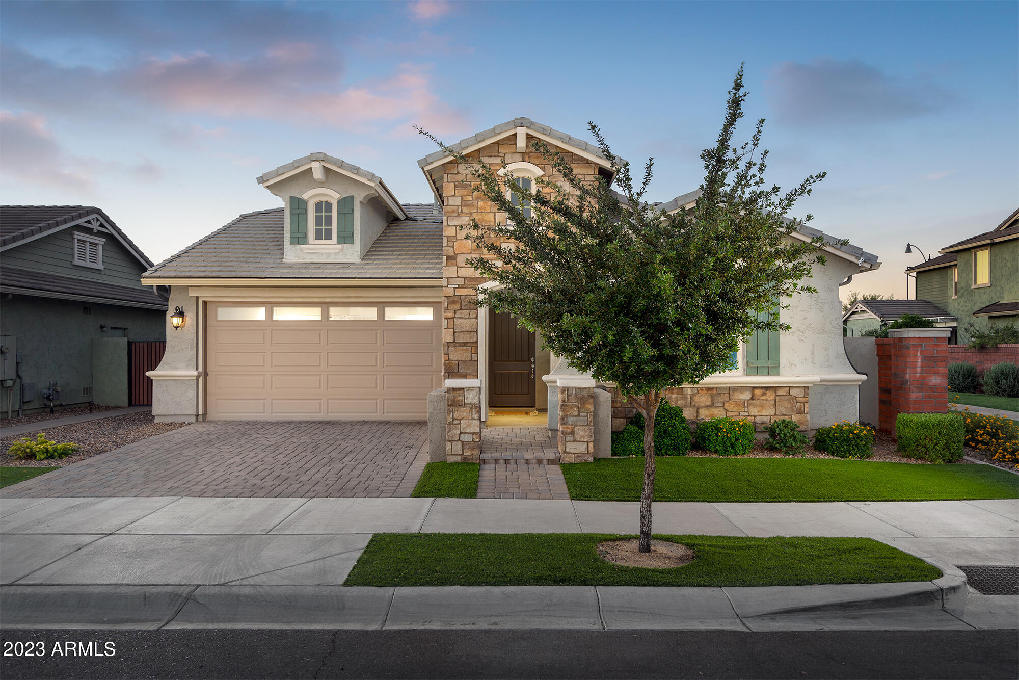 3868 E Gunnell Lane