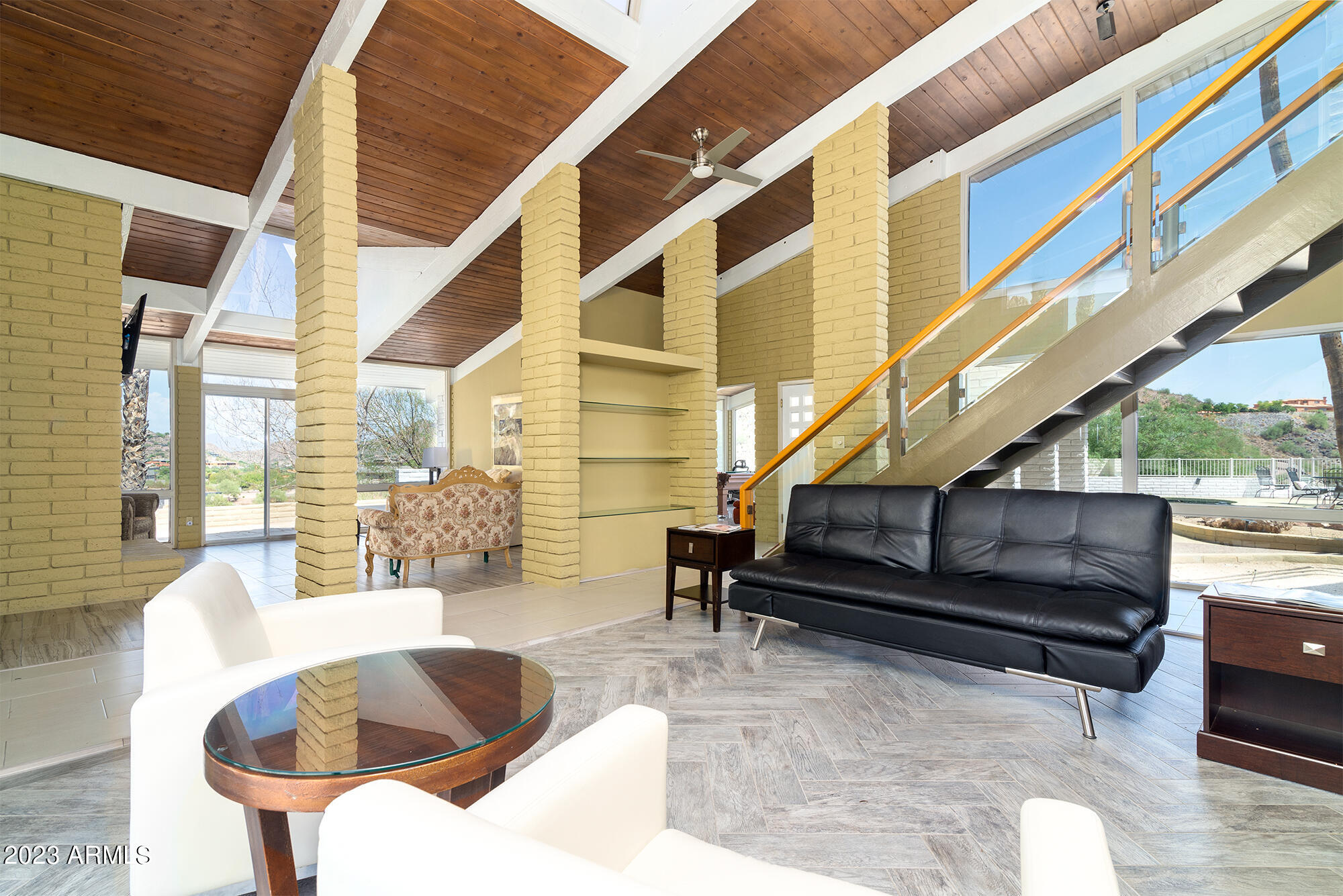 7122 N 40TH Street