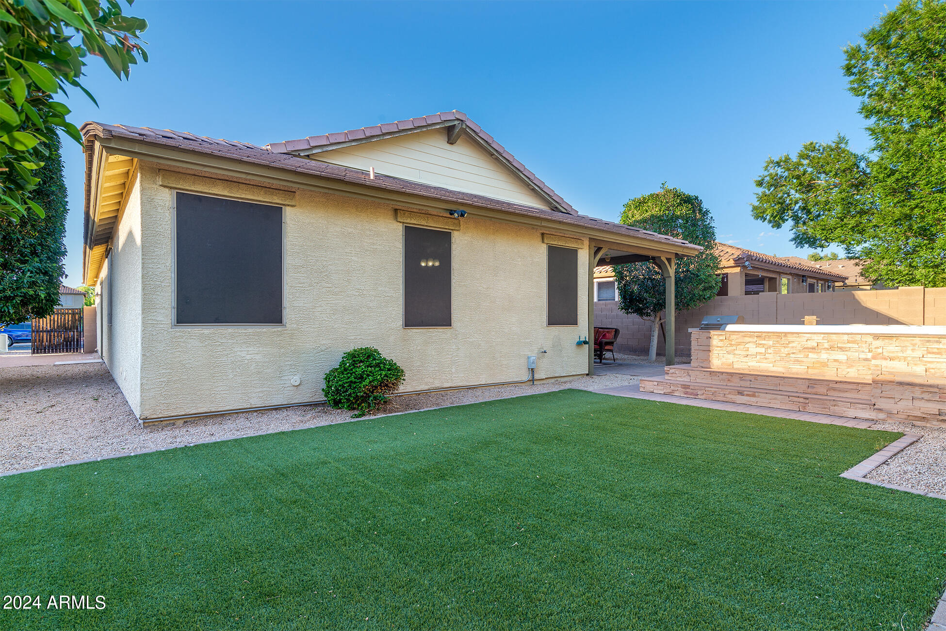 2723 E CANYON CREEK Drive