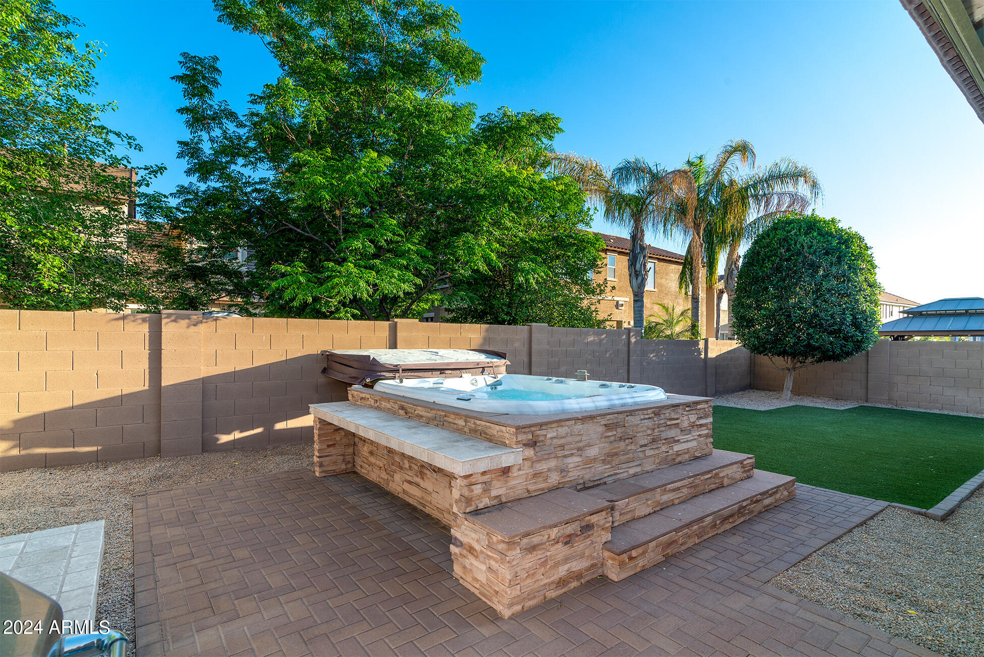 2723 E CANYON CREEK Drive