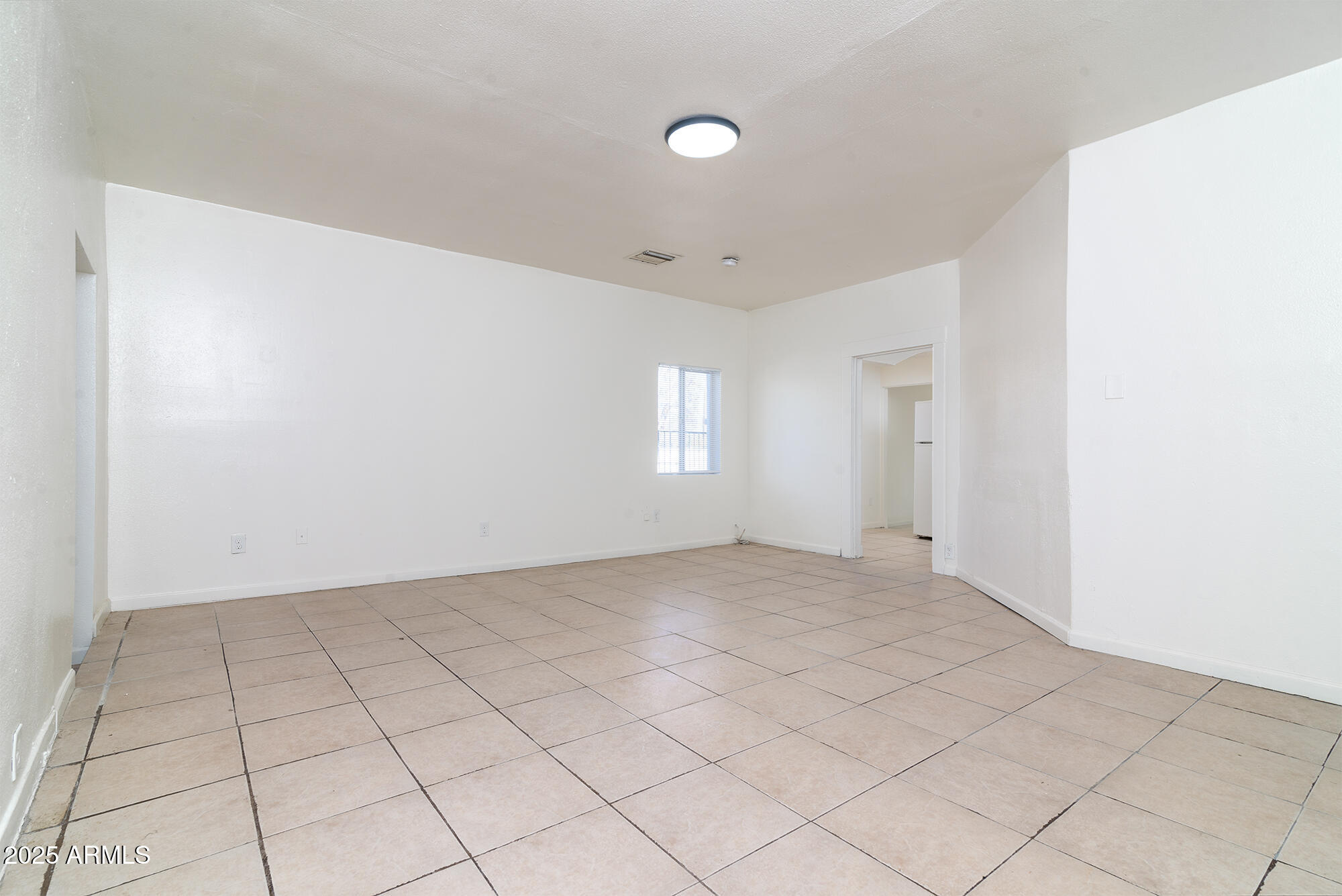 2231 N 25TH Place