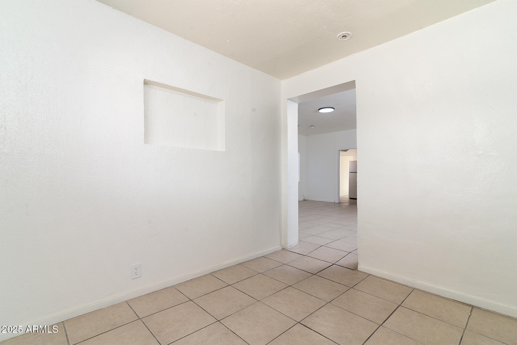 2231 N 25TH Place
