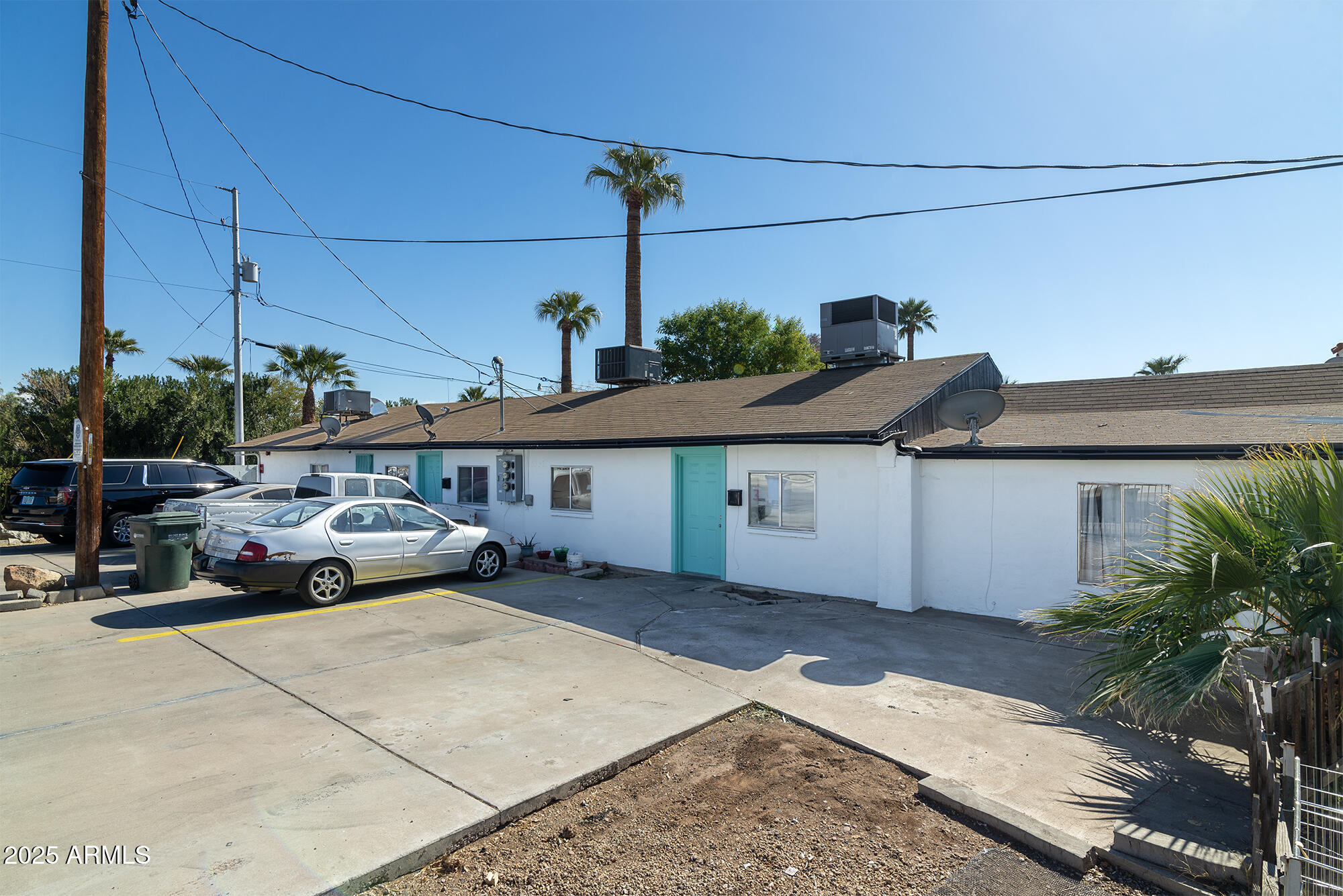2231 N 25TH Place