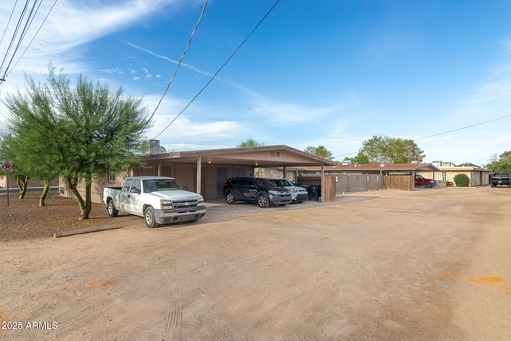 959 W 8TH Place