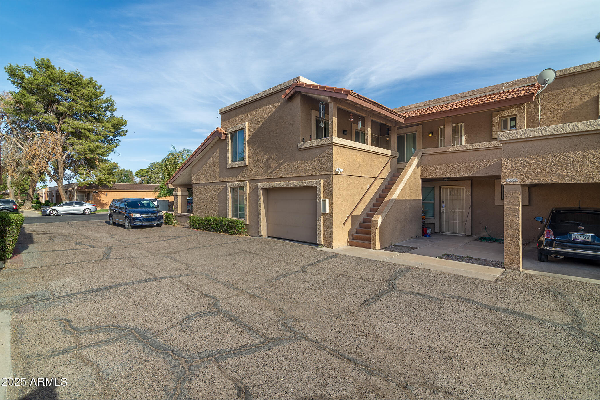 924 N REVERE