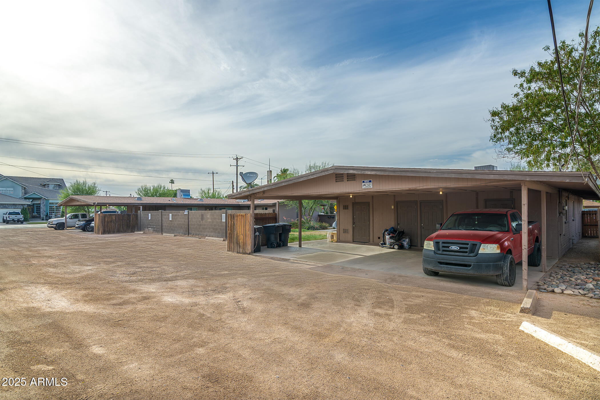 947 W 8TH Place