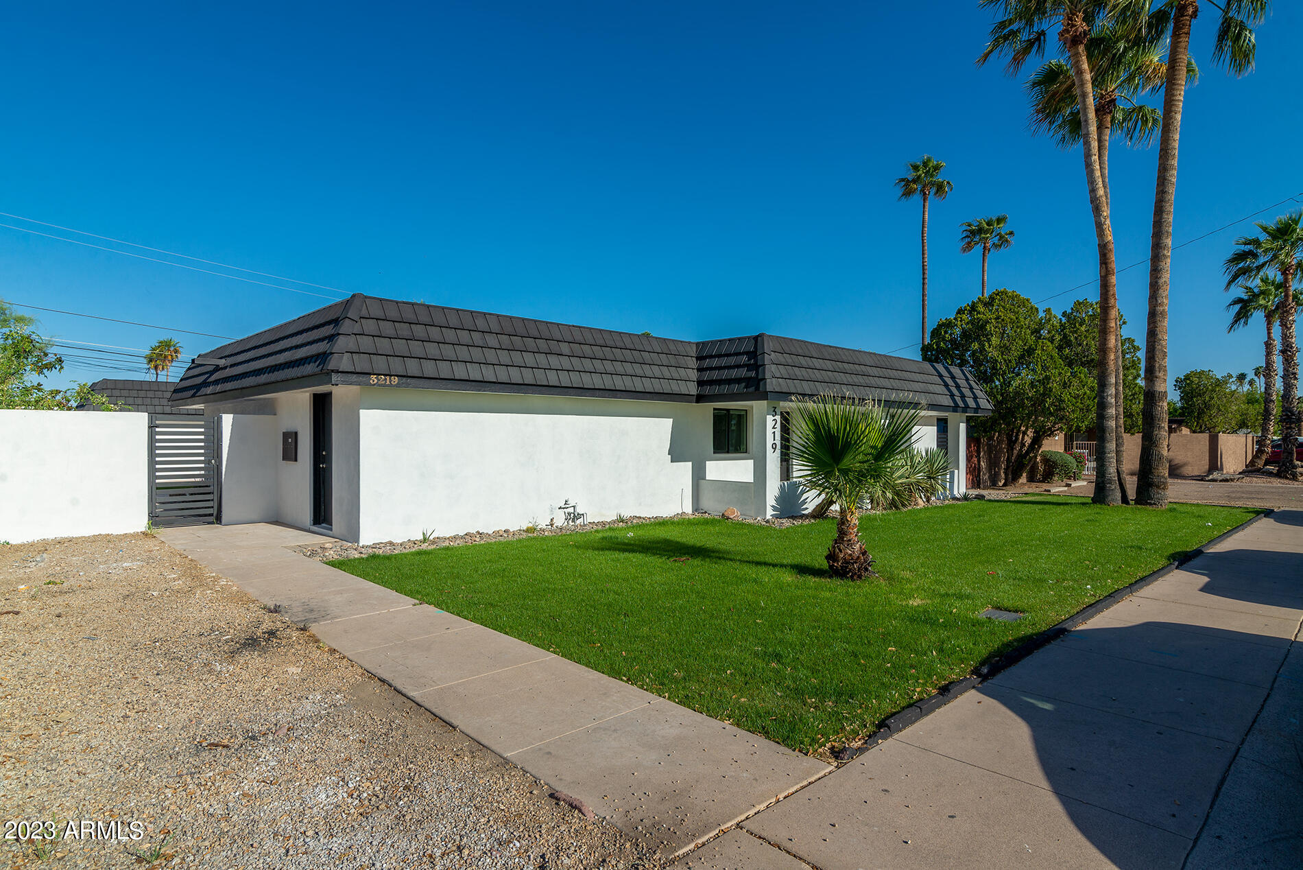 3219 N 66TH Street