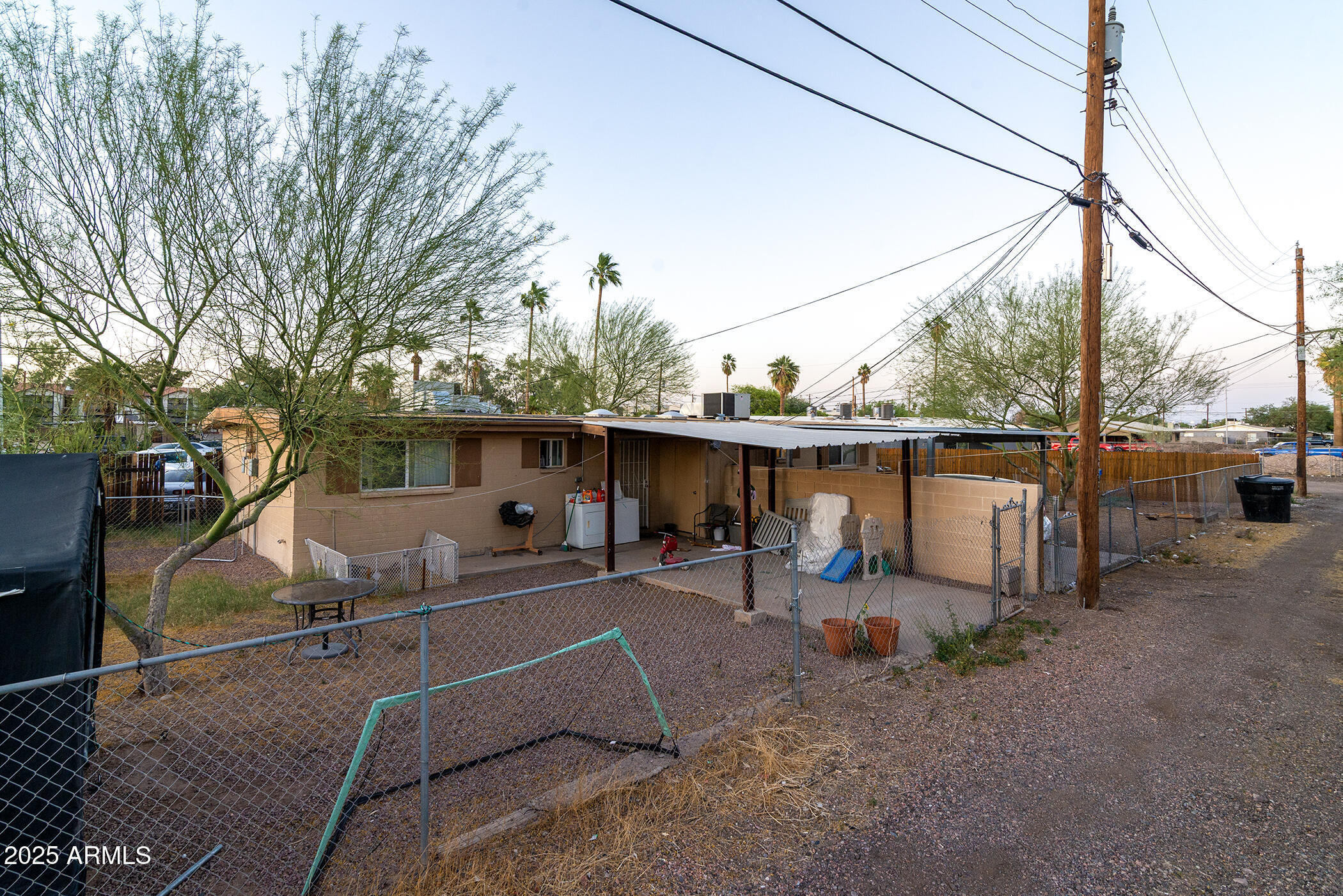 959 W W 8Th 1-12 Place