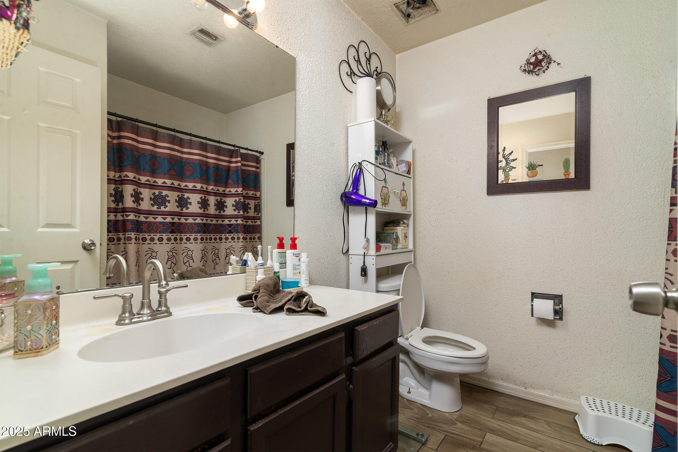 6325 E AVALON Street, 1-4